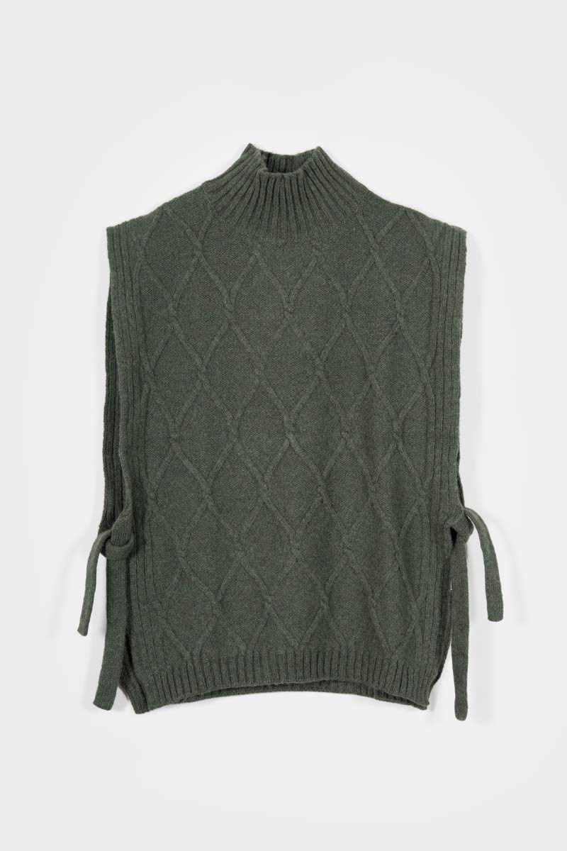 Delia Women's Recycled Wool Turtleneck Vest – Forest Green | Rifò