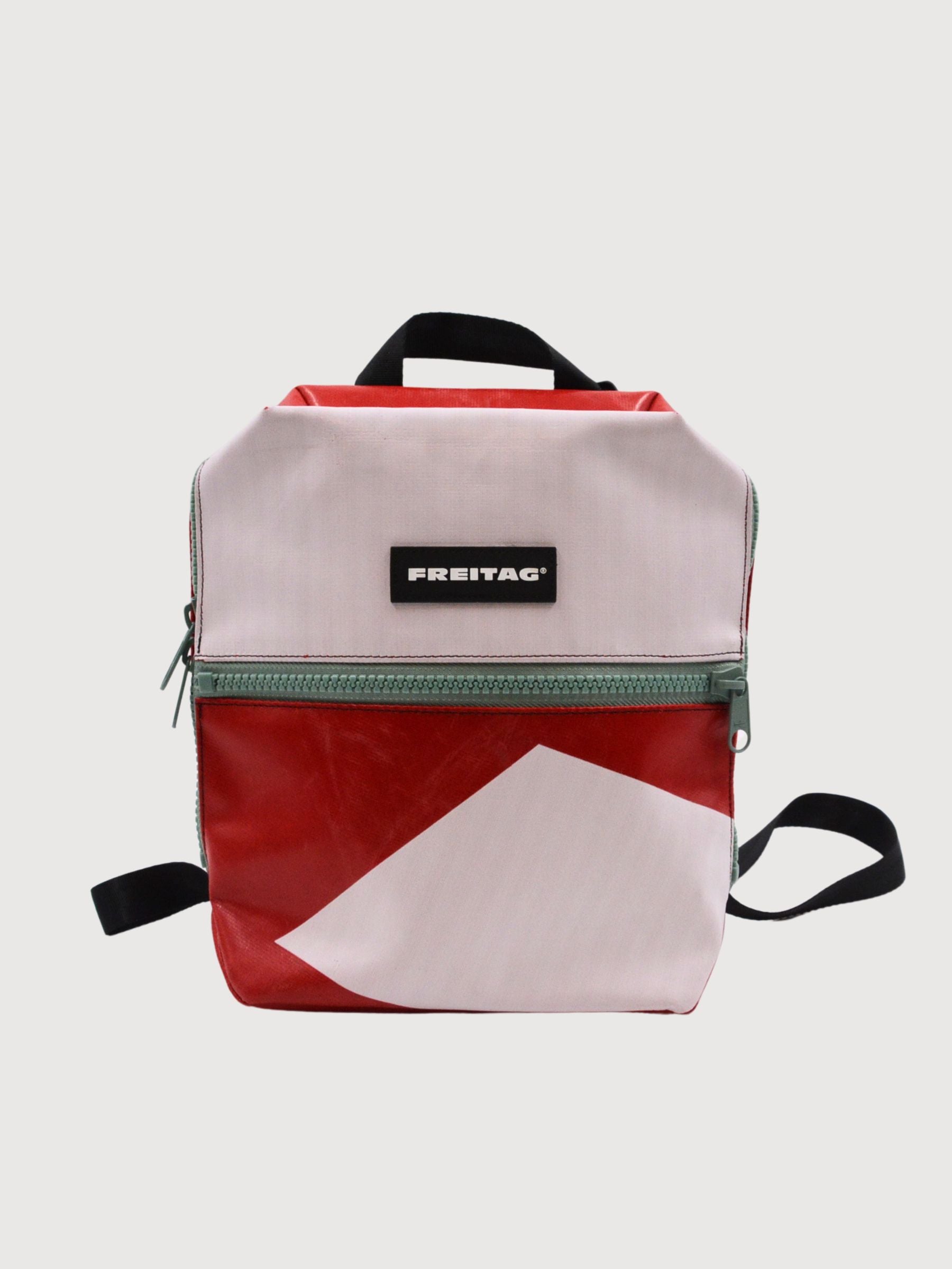 F44 WALTER White Red | Freitag