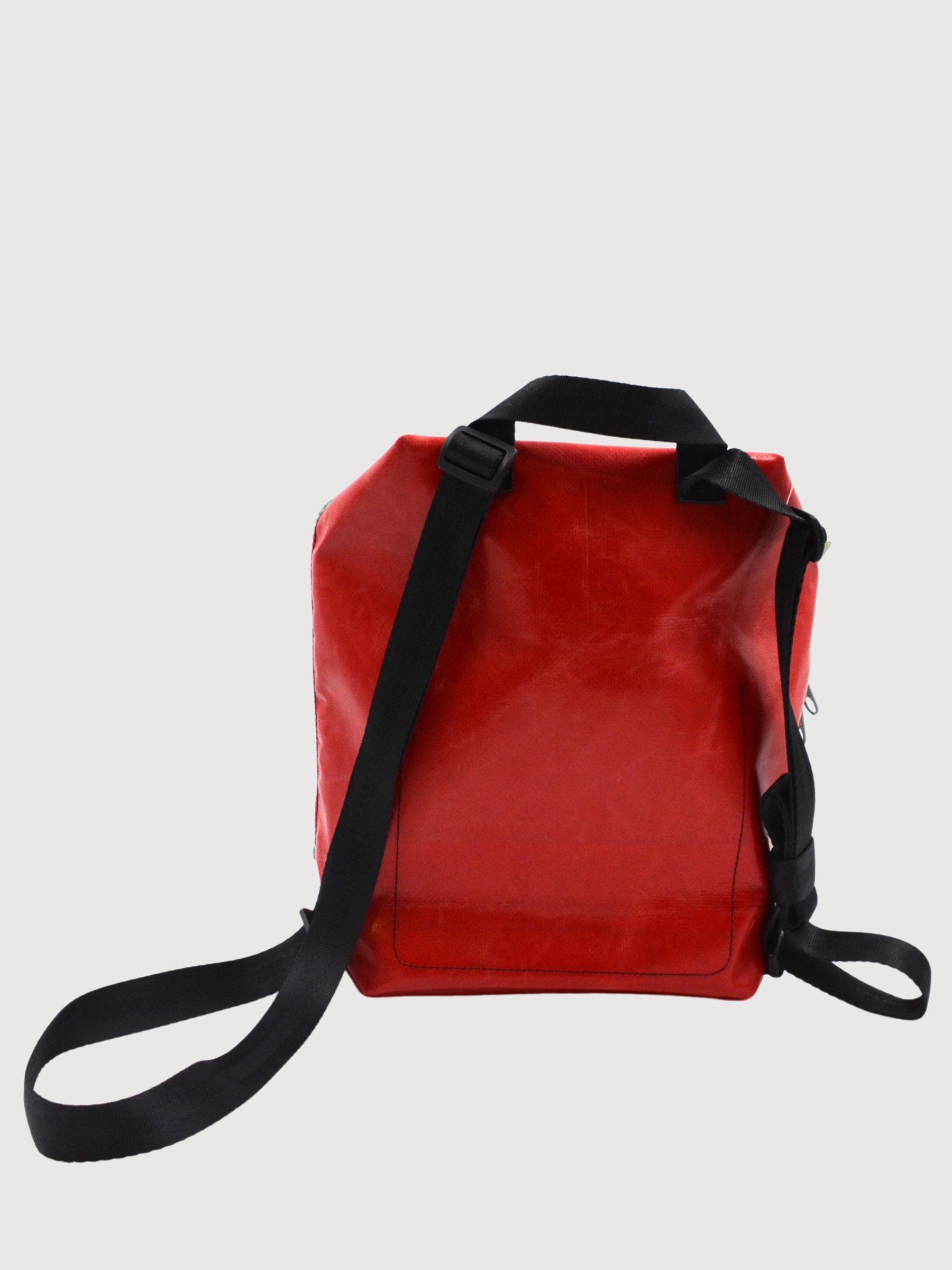F44 WALTER White Red | Freitag