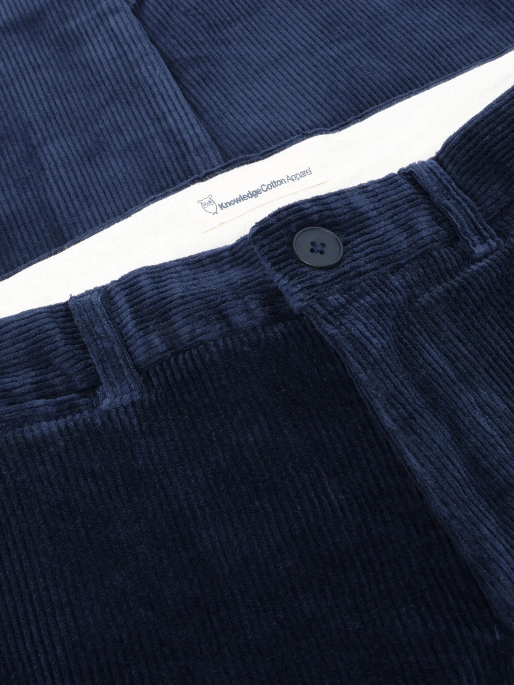 Pantaloni in velluto a coste di cotone Chuck Night Sky | KNOWLEDGE COTTON APPAREL