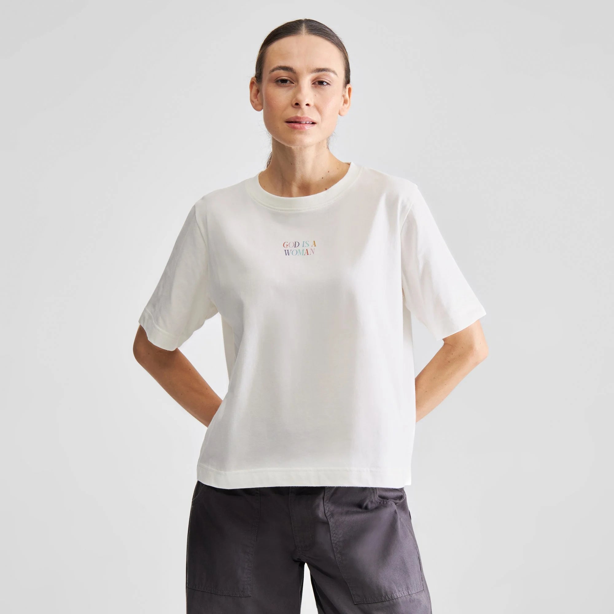 T-Shirt Vadstena Gott ist Frau | Dedicated