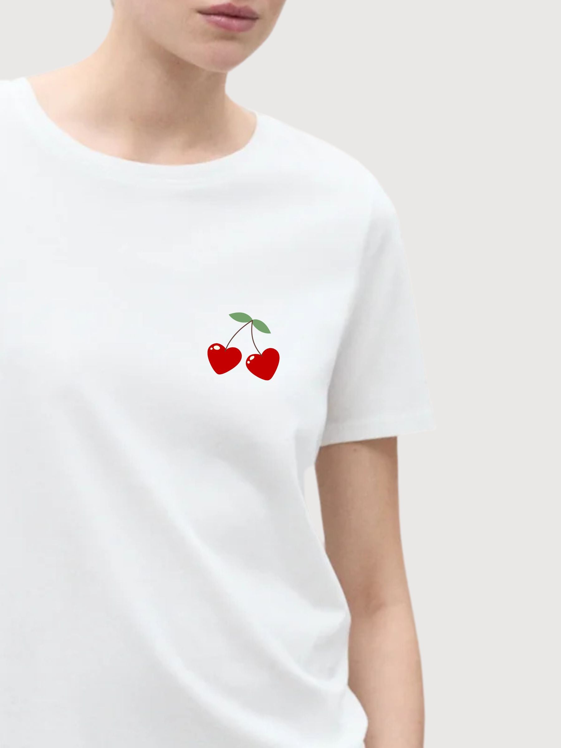 Sara T-shirt Cherry White | Re-Bello