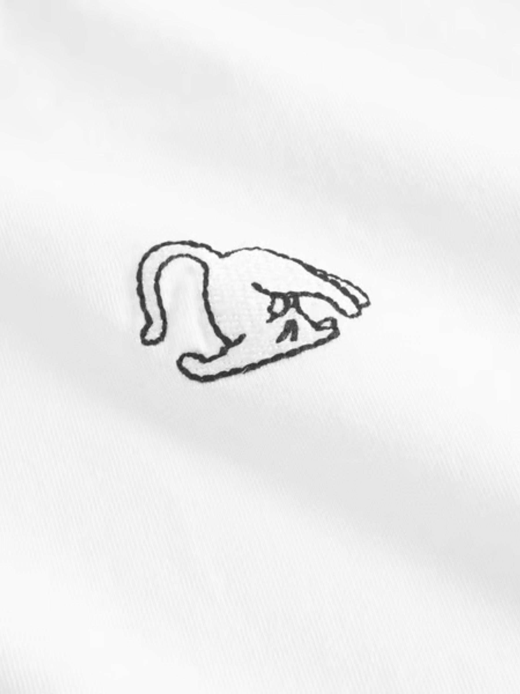 T-Shirt Vadstena Cat Pose White Donna | DEDICATED