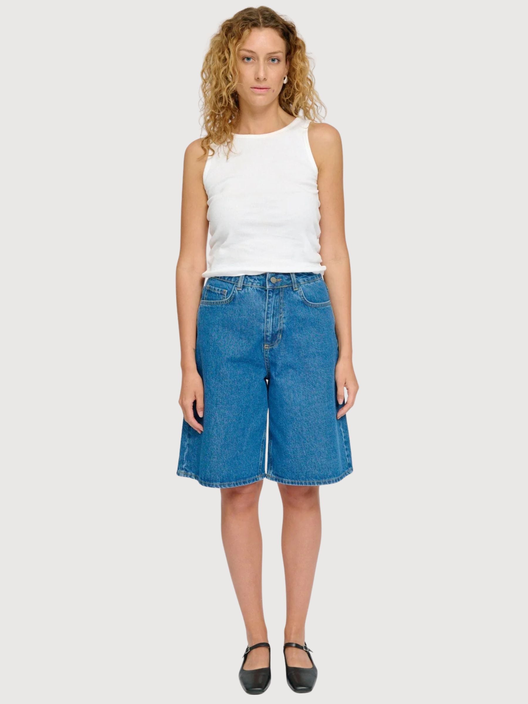 Shorts Bermuda Jeans Donna Lavaggio Blu Medio | Mazine