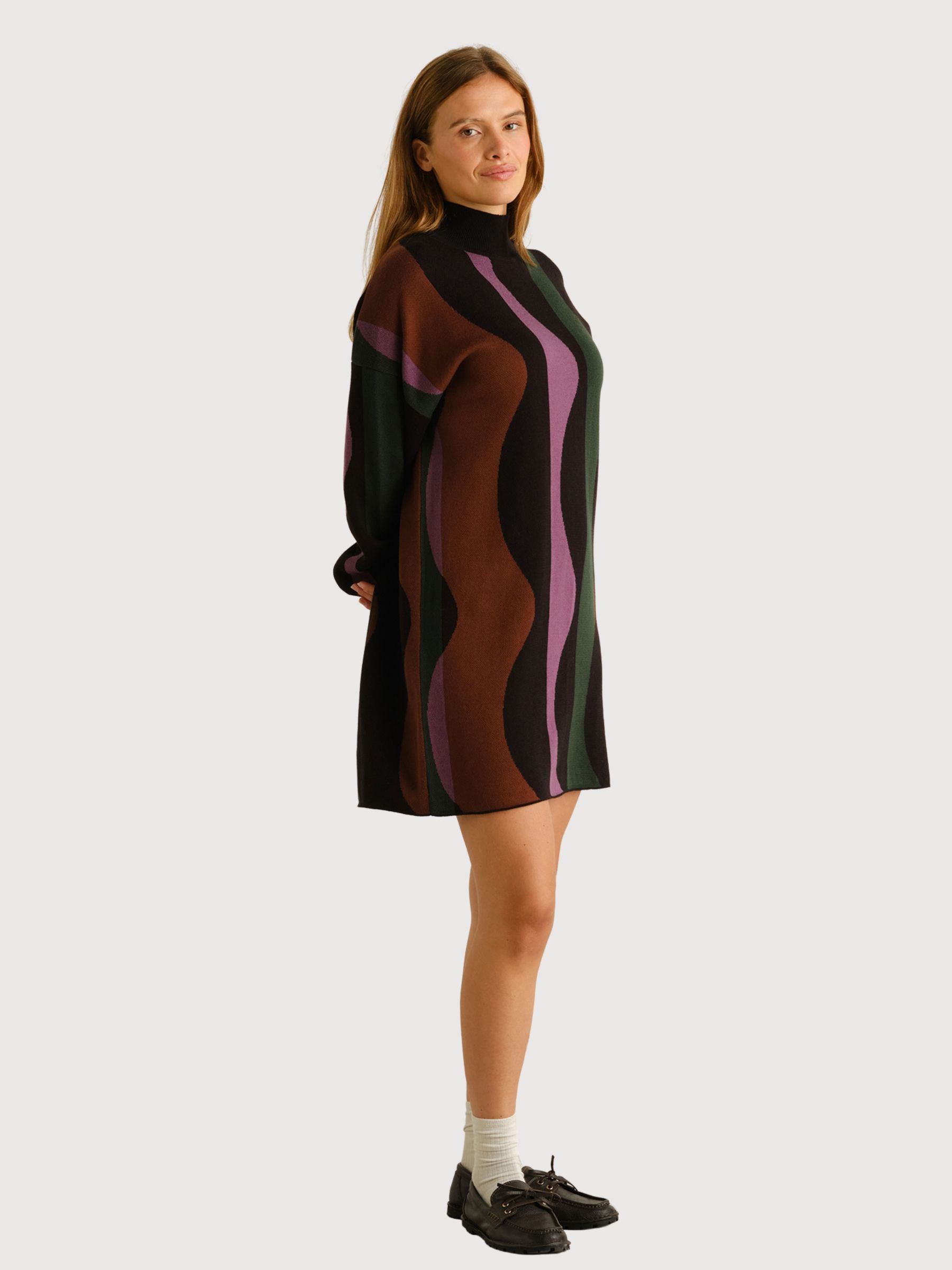Dress Nikkala Wavy Stripe Multi Color