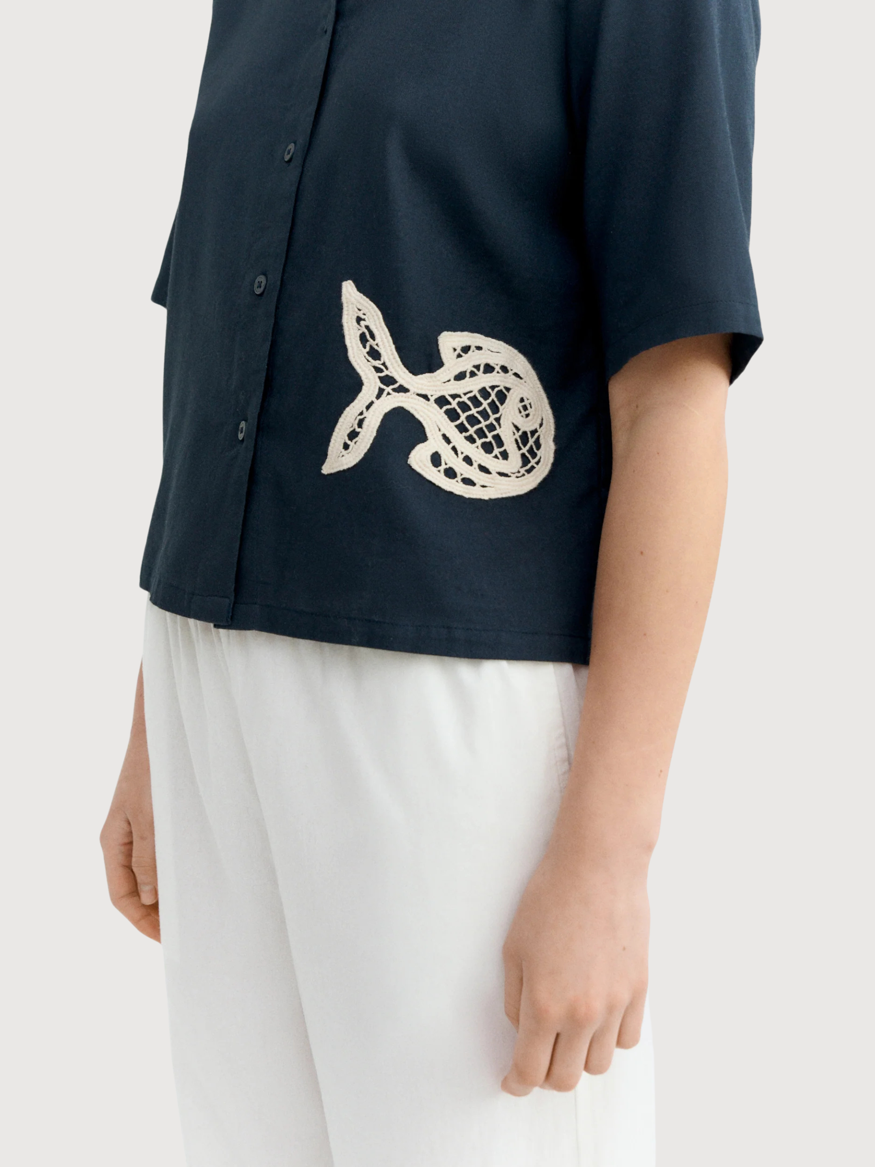 Bluse Fisch-Aufnäher Ane Navy Damen | Thinking Mu