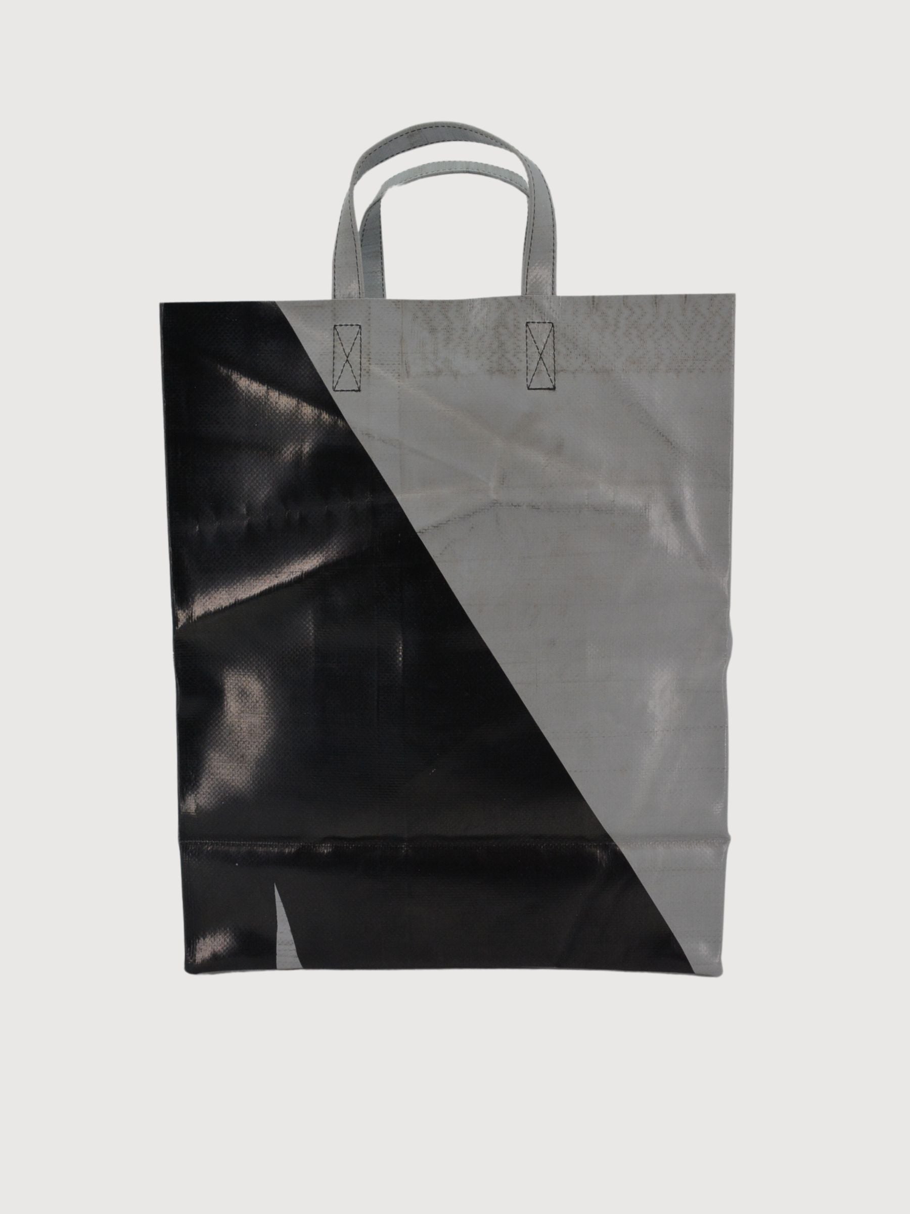 Miami Vice Shoppers Bag Black/Grey In Used Truck Tarps | Freitag