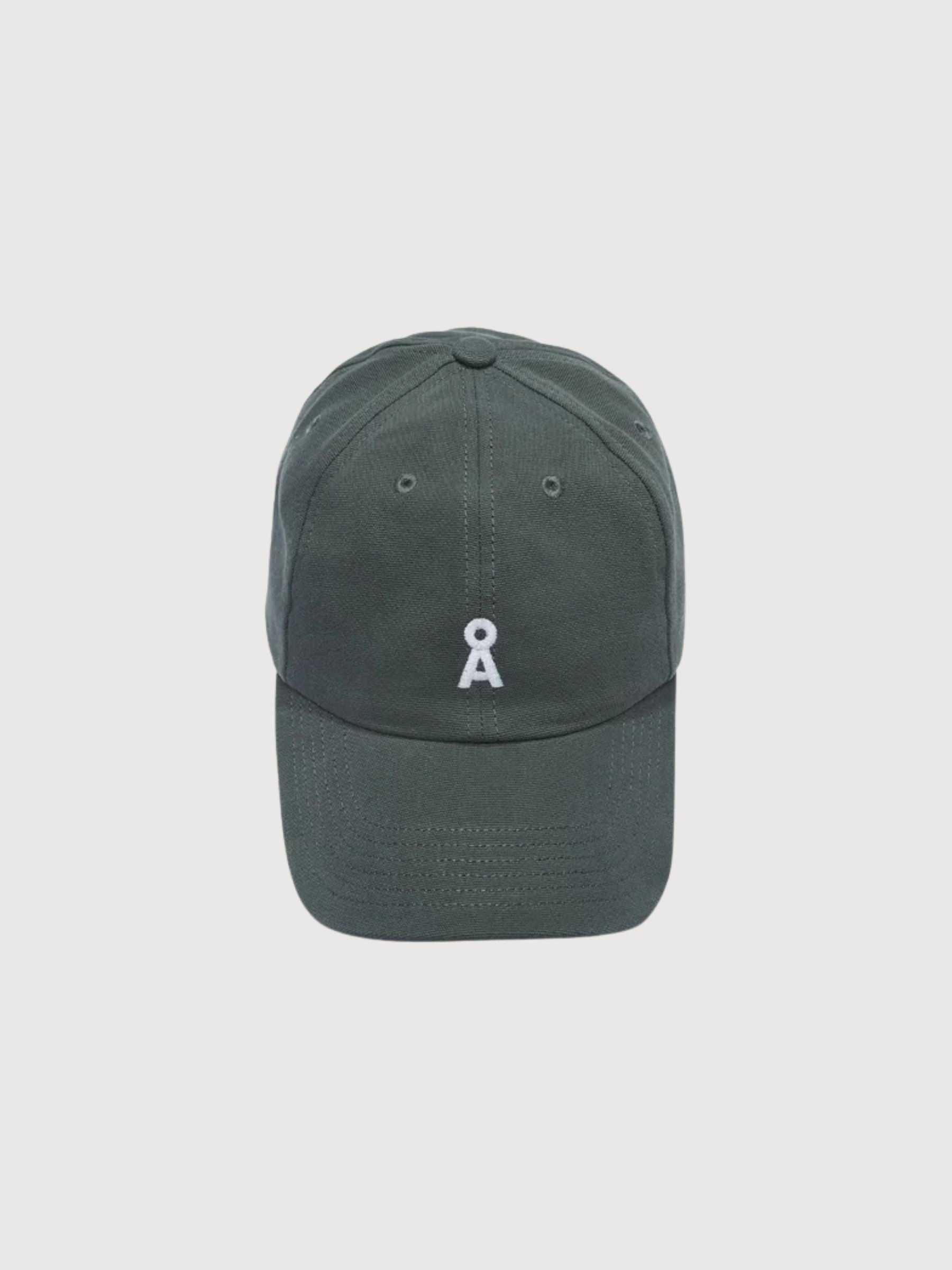 Yenaas Bold Cap W Space Steel | armedangels
