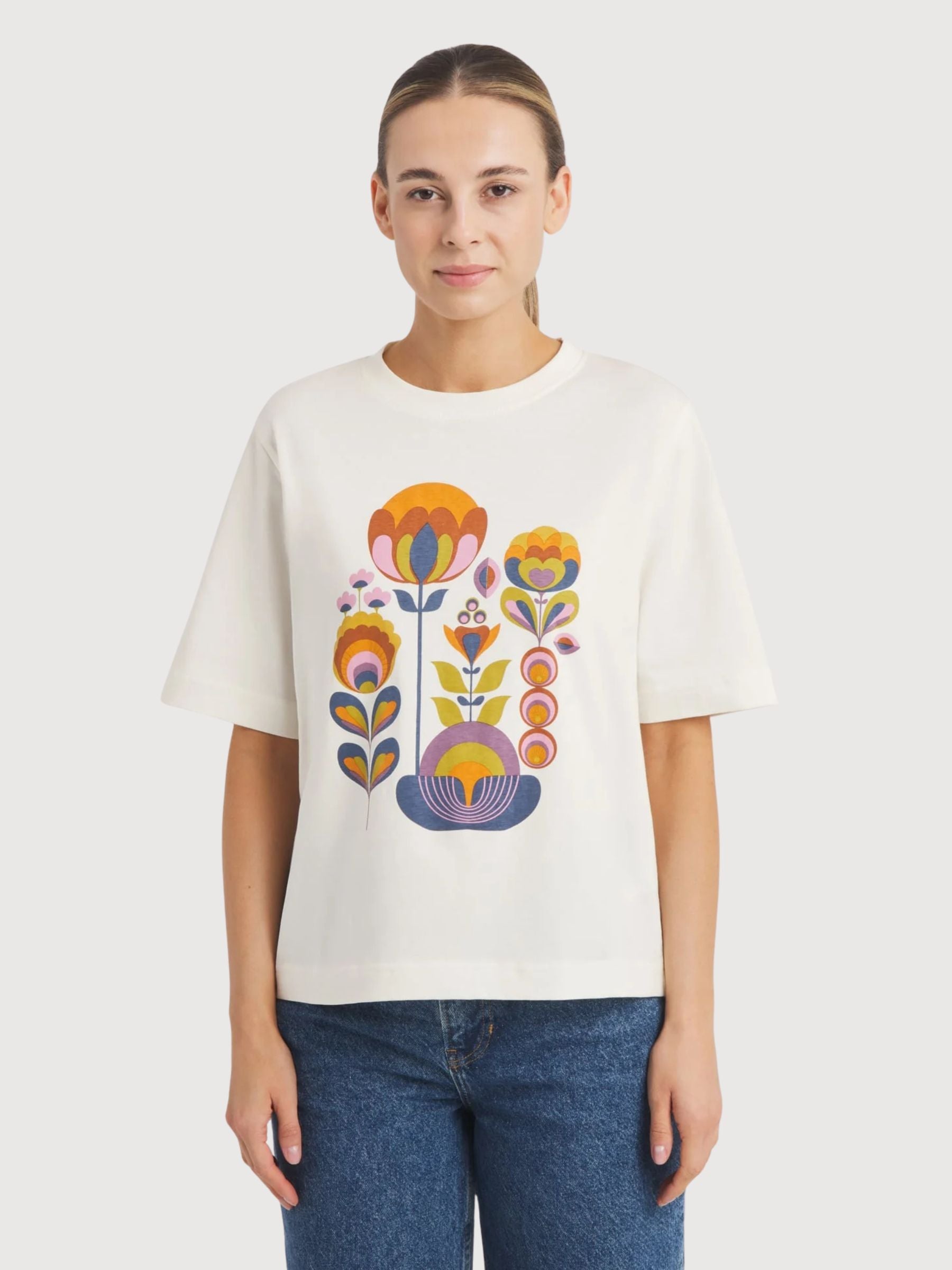 T-Shirt Vadstena Autumn Harvest White | DEDICATED