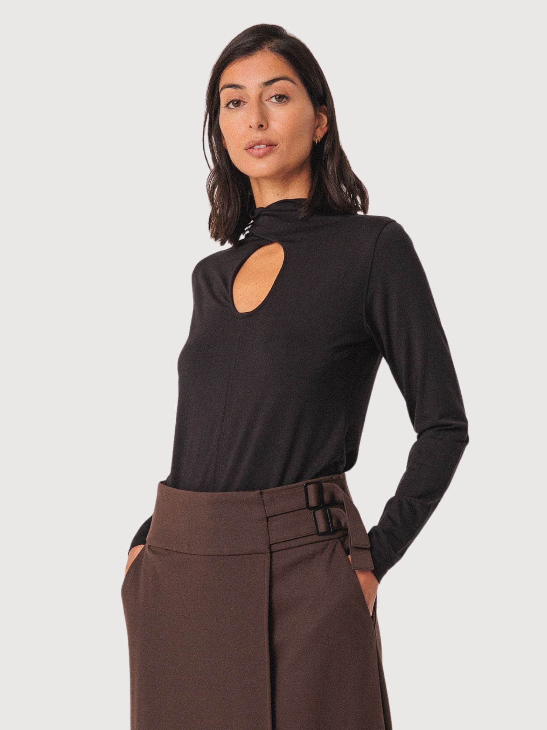 Longsleeve Zur-5 Black Woman | Skfk