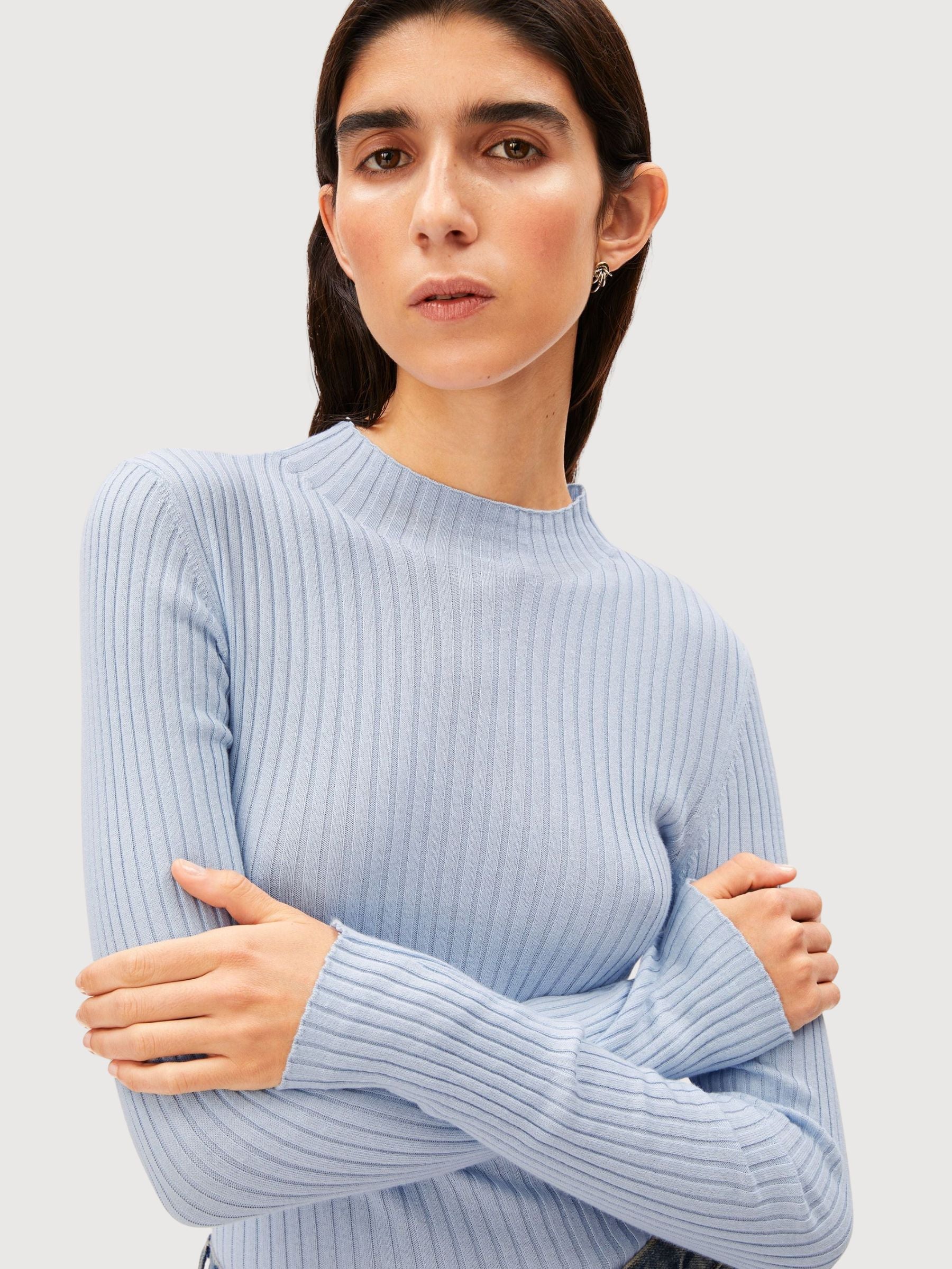 Alaania Mistblue | ARMEDANGELS
