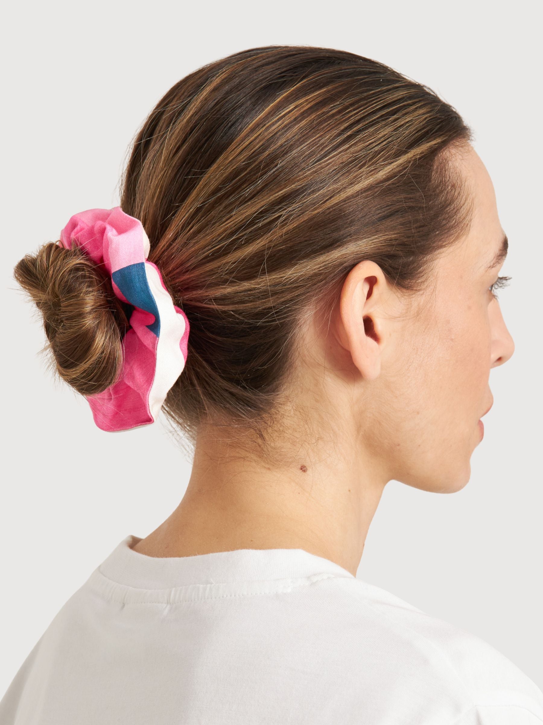 Scrunchie a blocchi astratti multicolore | DEDICATED
