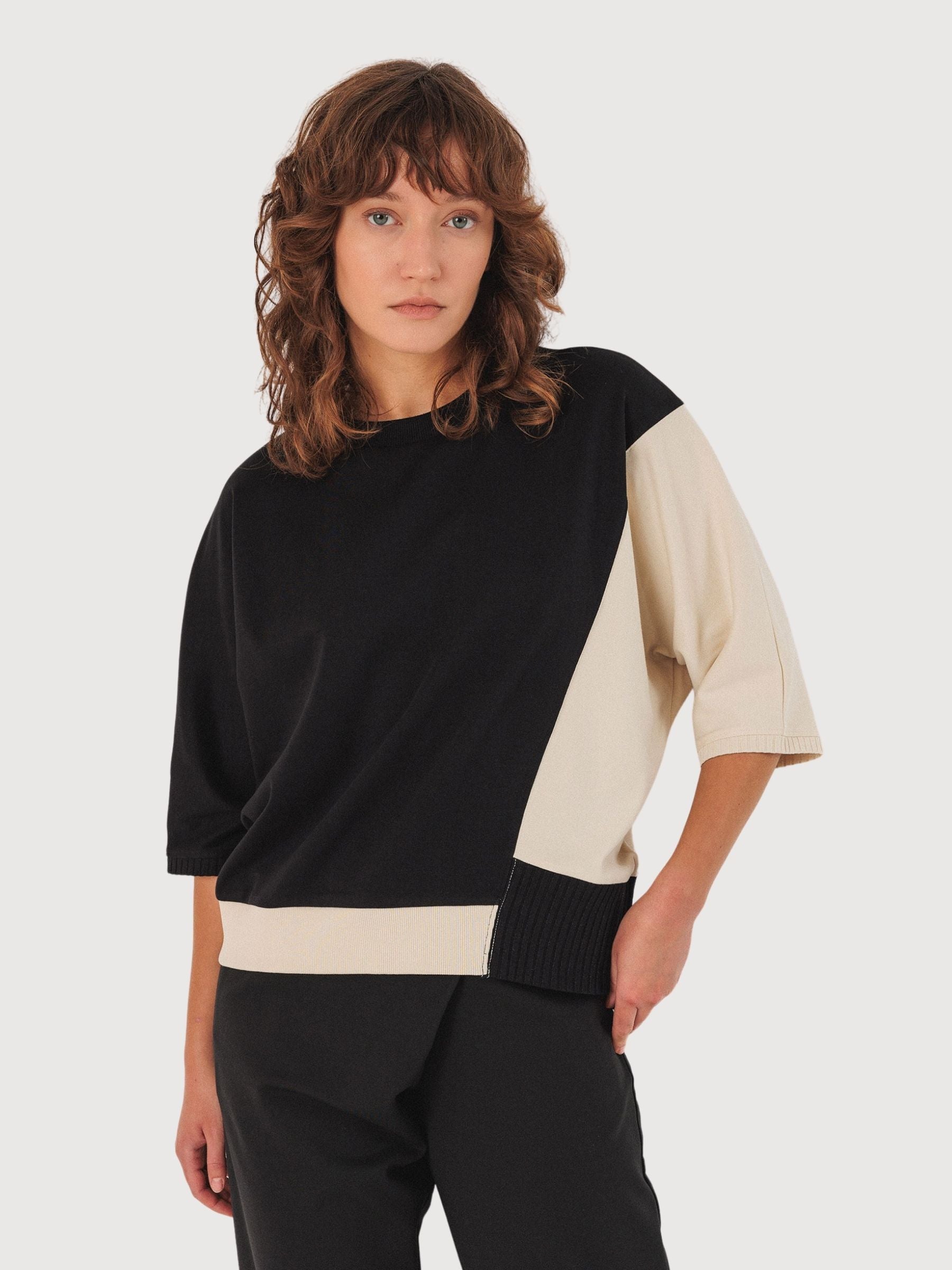 T-Shirt Aloria Nera Gots Cotone Donna | Skfk