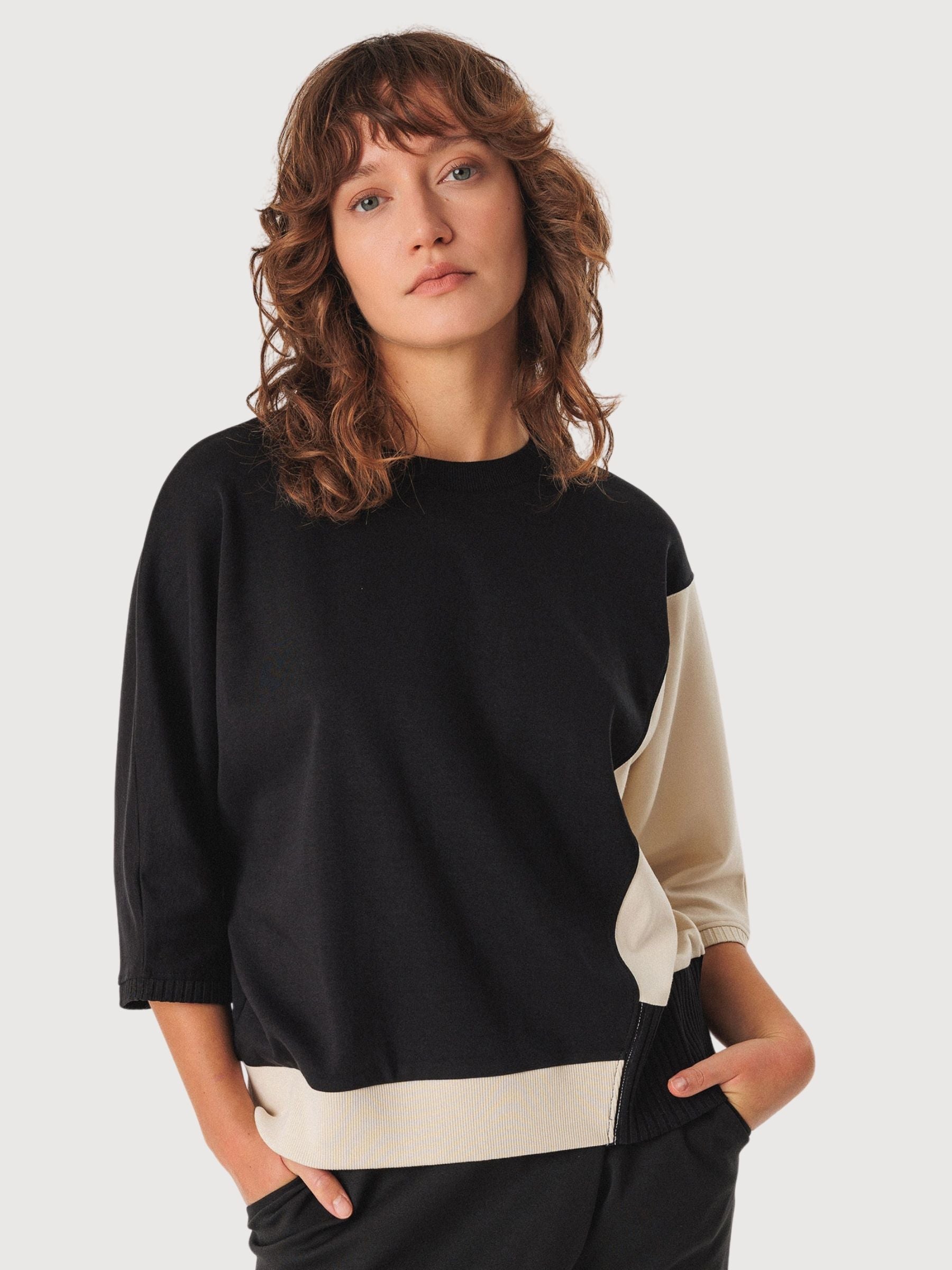 T-Shirt Aloria Nera Gots Cotone Donna | Skfk