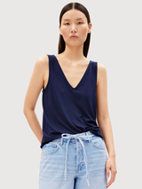 Top V-neck Jersey Tinted Navy | Armedangels
