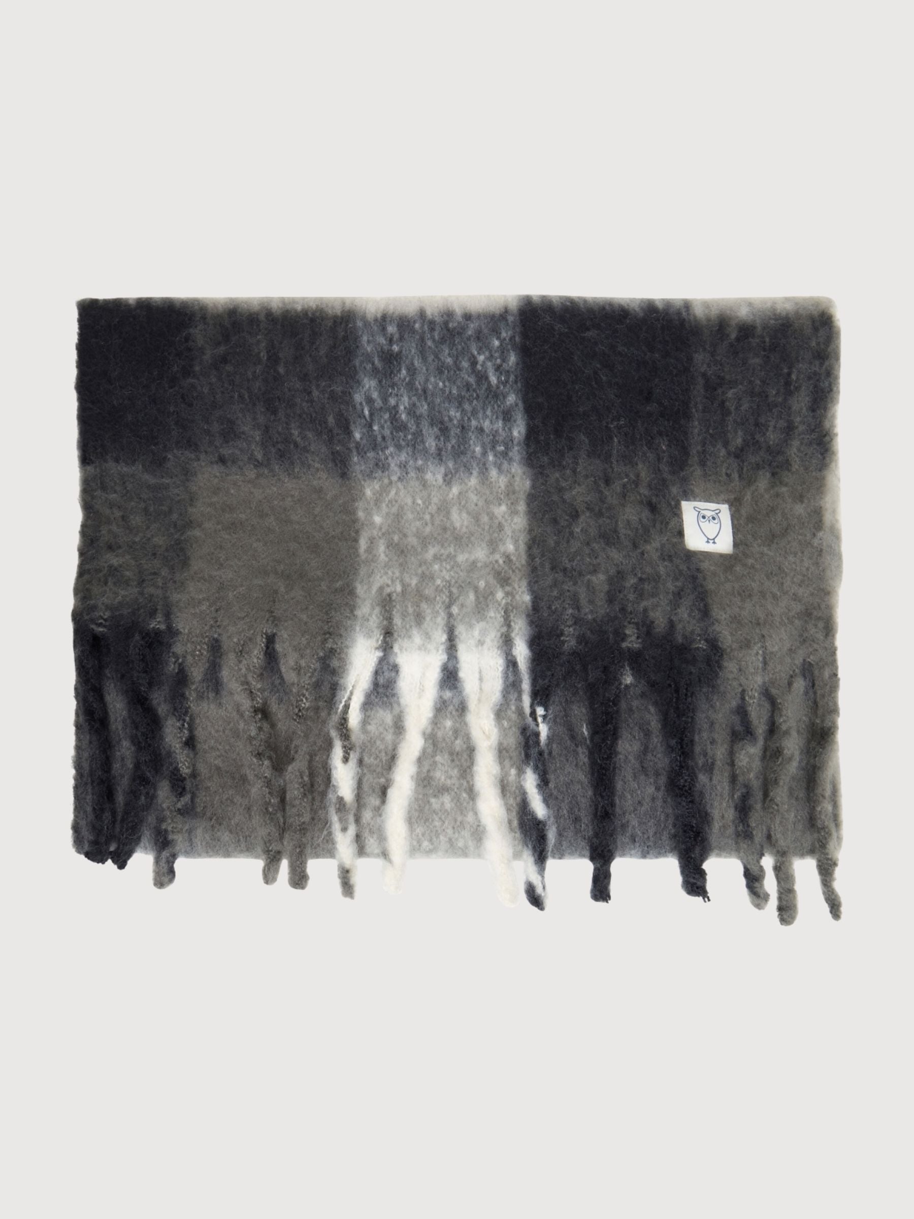Scarf Fringe BlackCheck | Knowledge Cotton Apparel