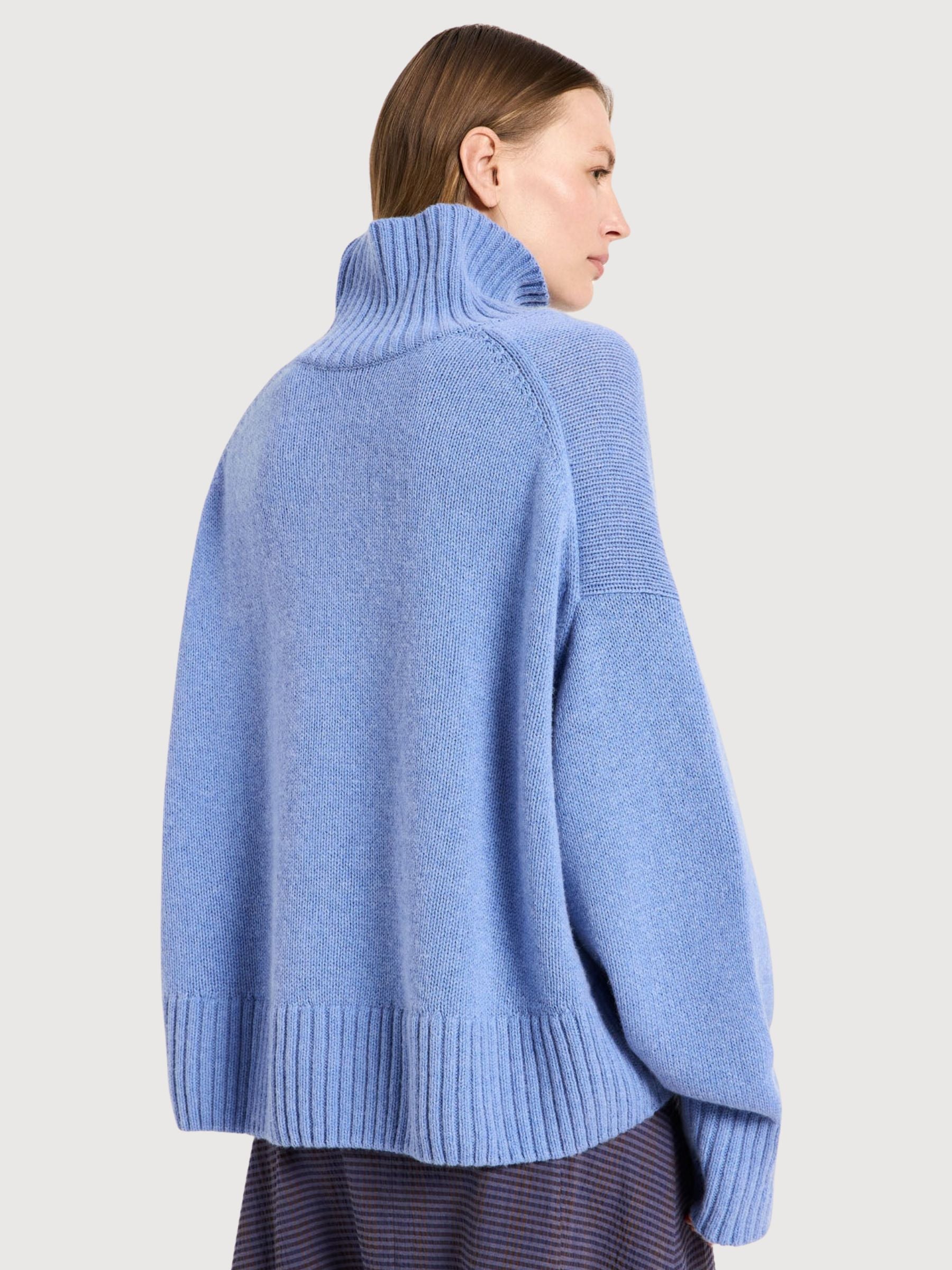 Oversized Sweater GOTS Light Blue | Lanius