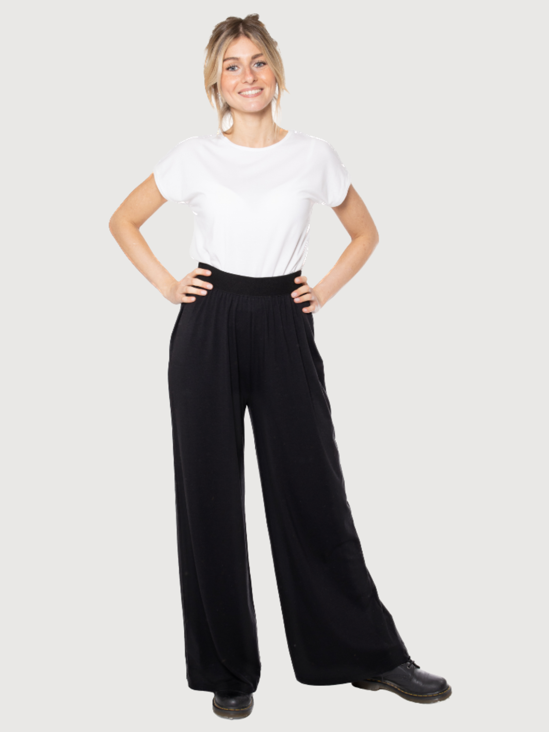 Barbi Trousers Damen Black | Cora Happywear