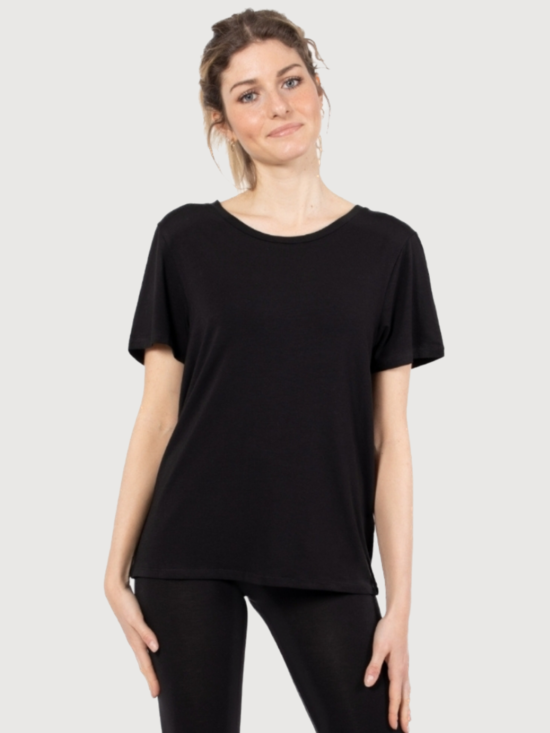 Nora T-Shirt Schwarz | Cora Happywear