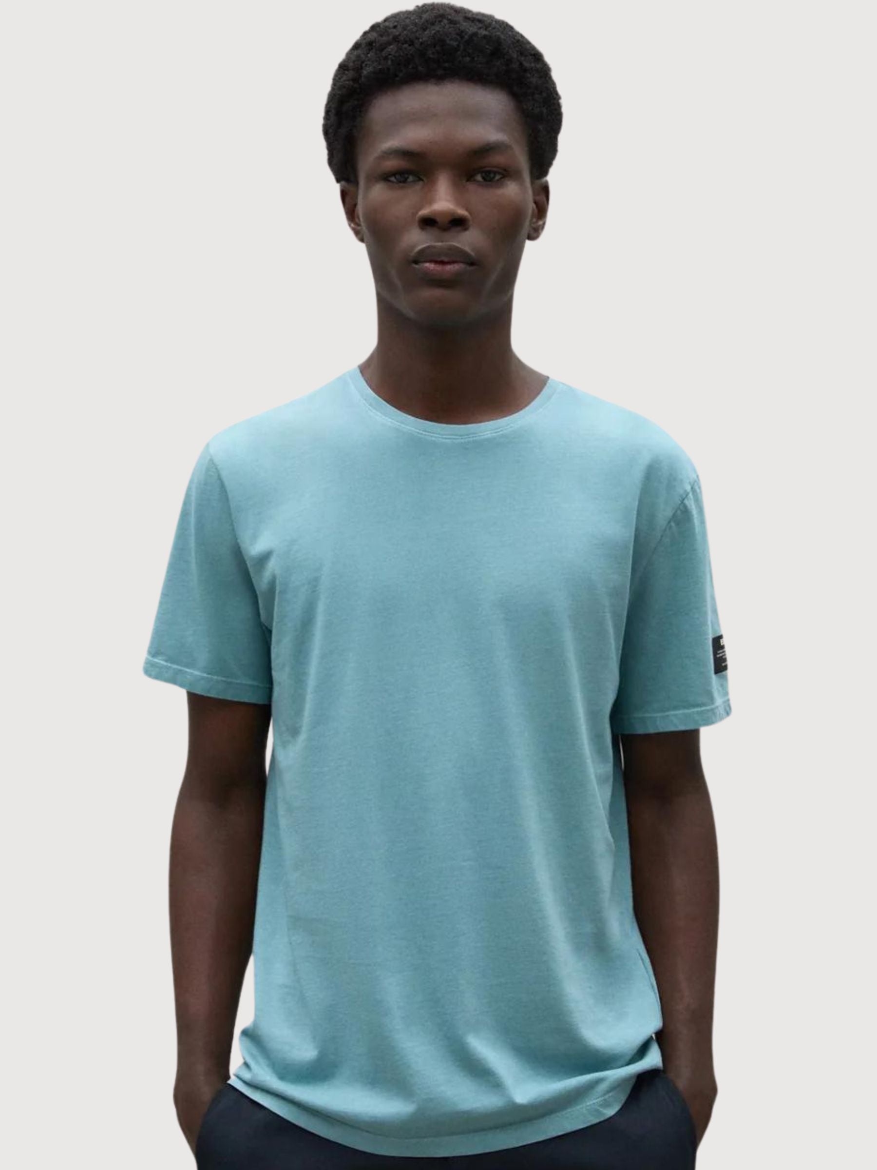T-Shirt Vent Green in Recycled Cotton | Ecoalf