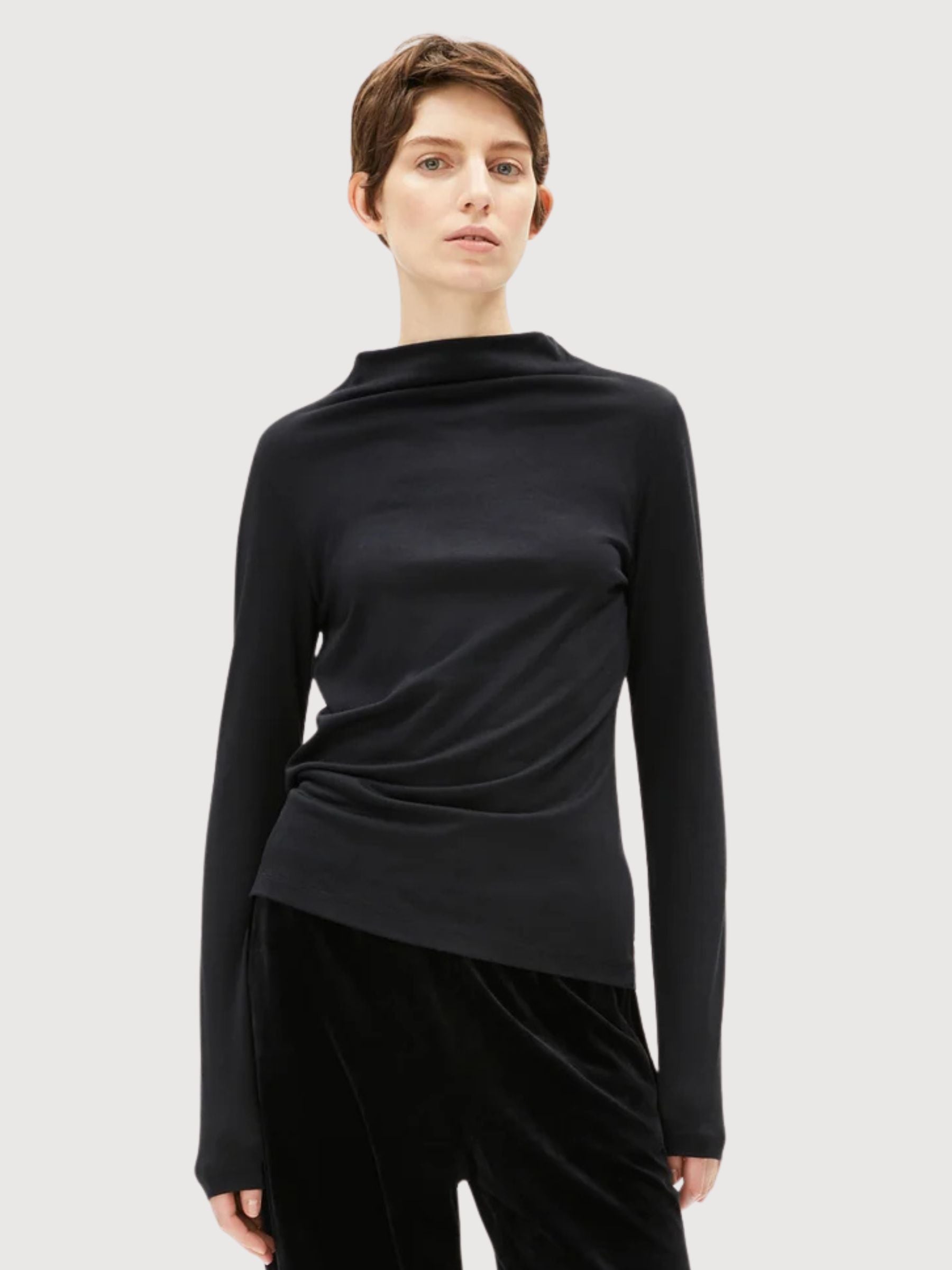 Maglia a maniche lunghe Calunaa Nera Donna | Angeli armenti