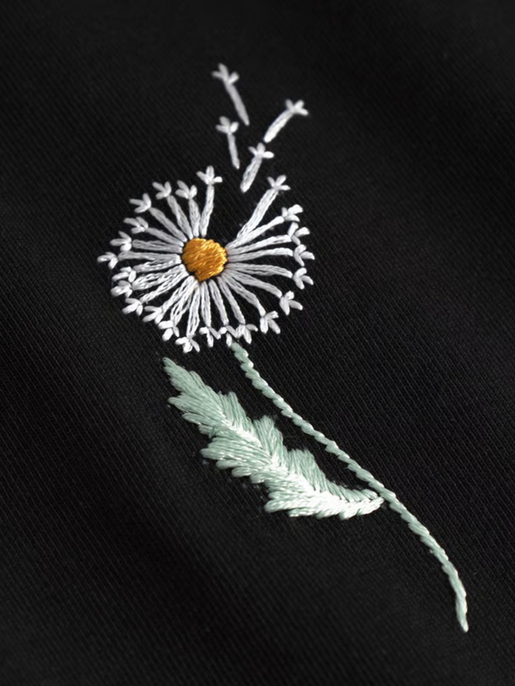 T-shirt Visby Dandelion EMB