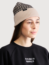 Hemavan Bubble Beanie in White and Black | Dedicated