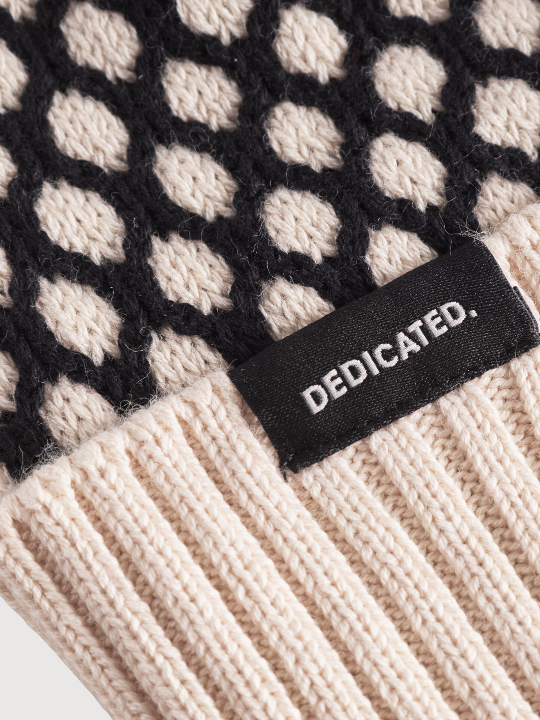 Hemavan Bubble Beanie in White and Black | Dedicated