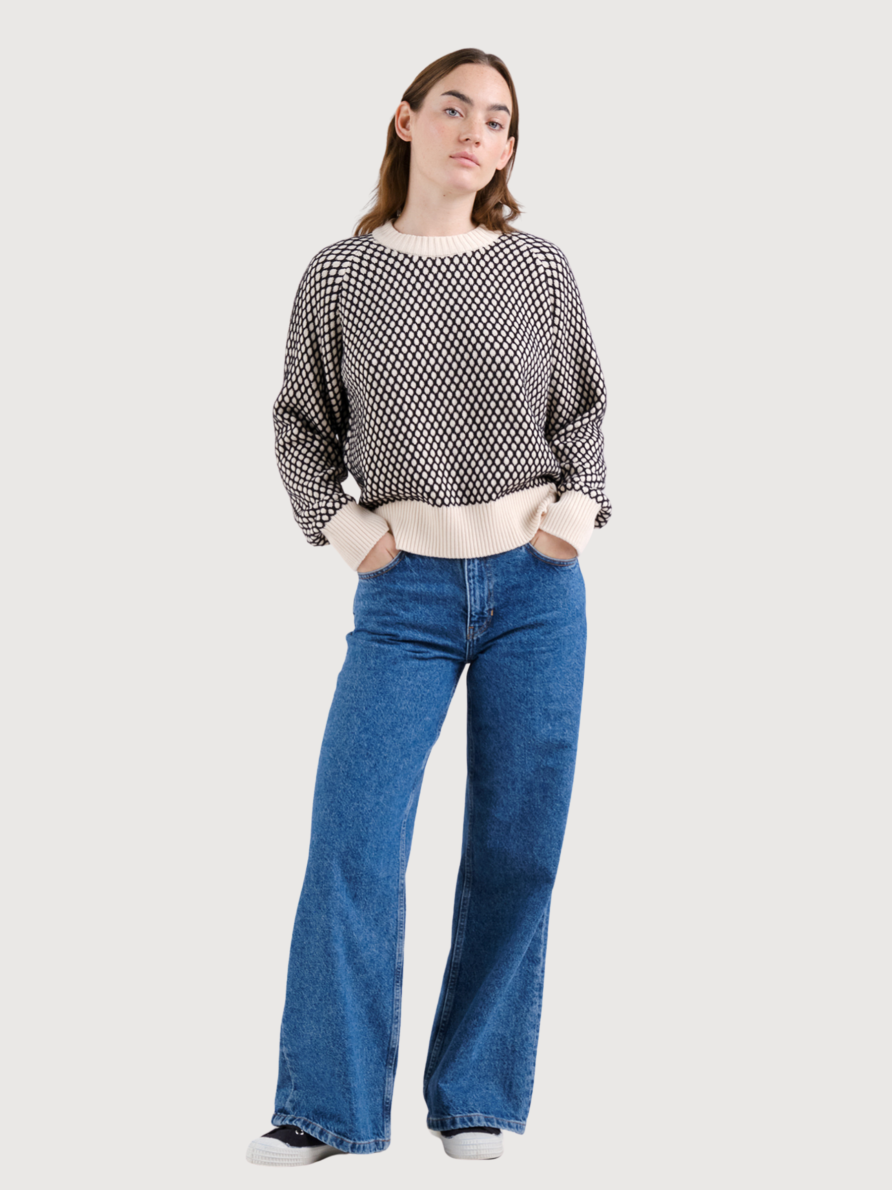 Bubble Pullover Husie Schwarz und Weiß | Dedicated