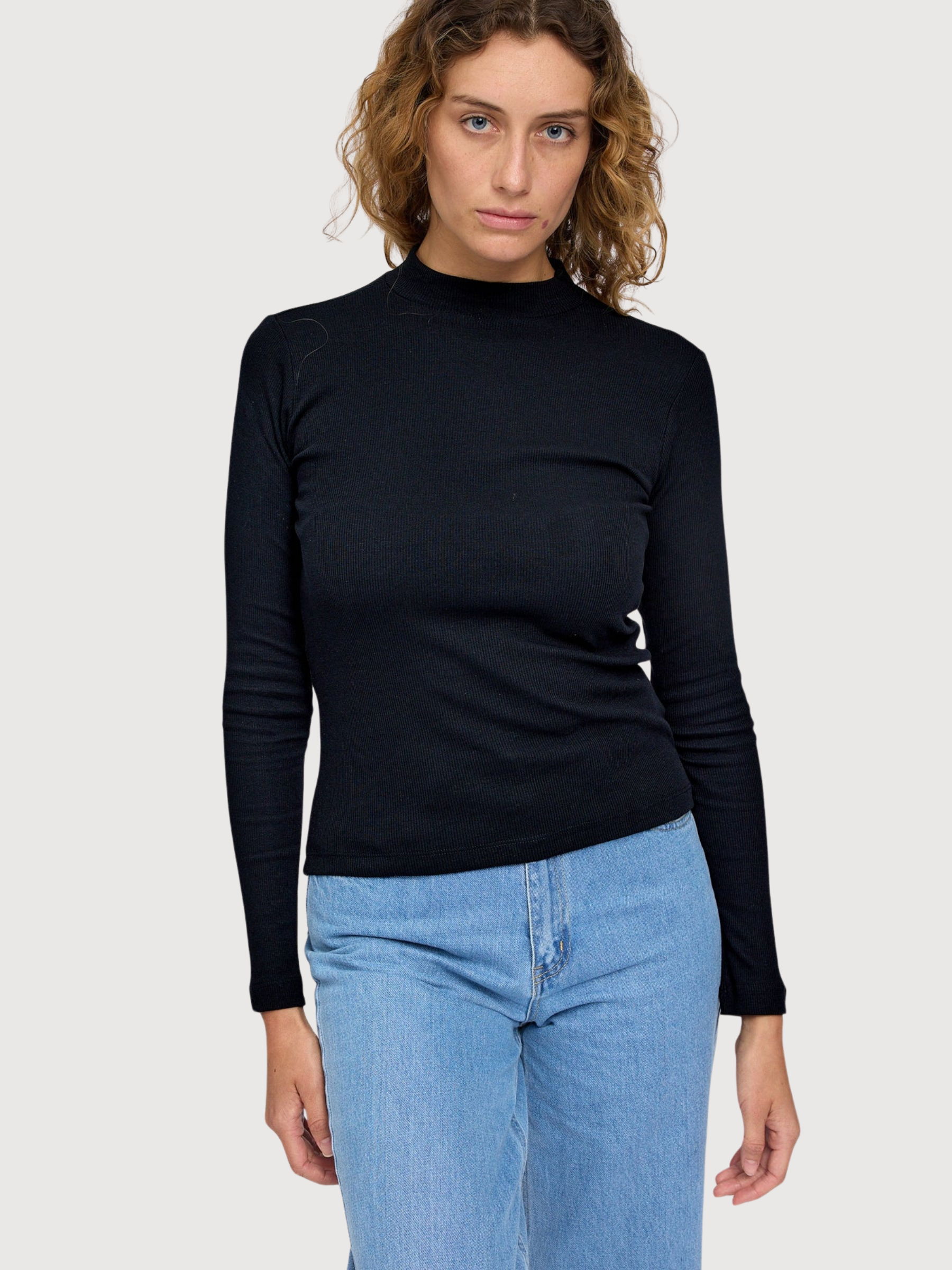 Dolcevita in cotone a maniche lunghe nero da donna | Mazine