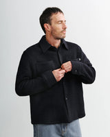 Entspannte Overshirt aus Bio-Wollmischung in Tiefschwarz | ROTHOLZ