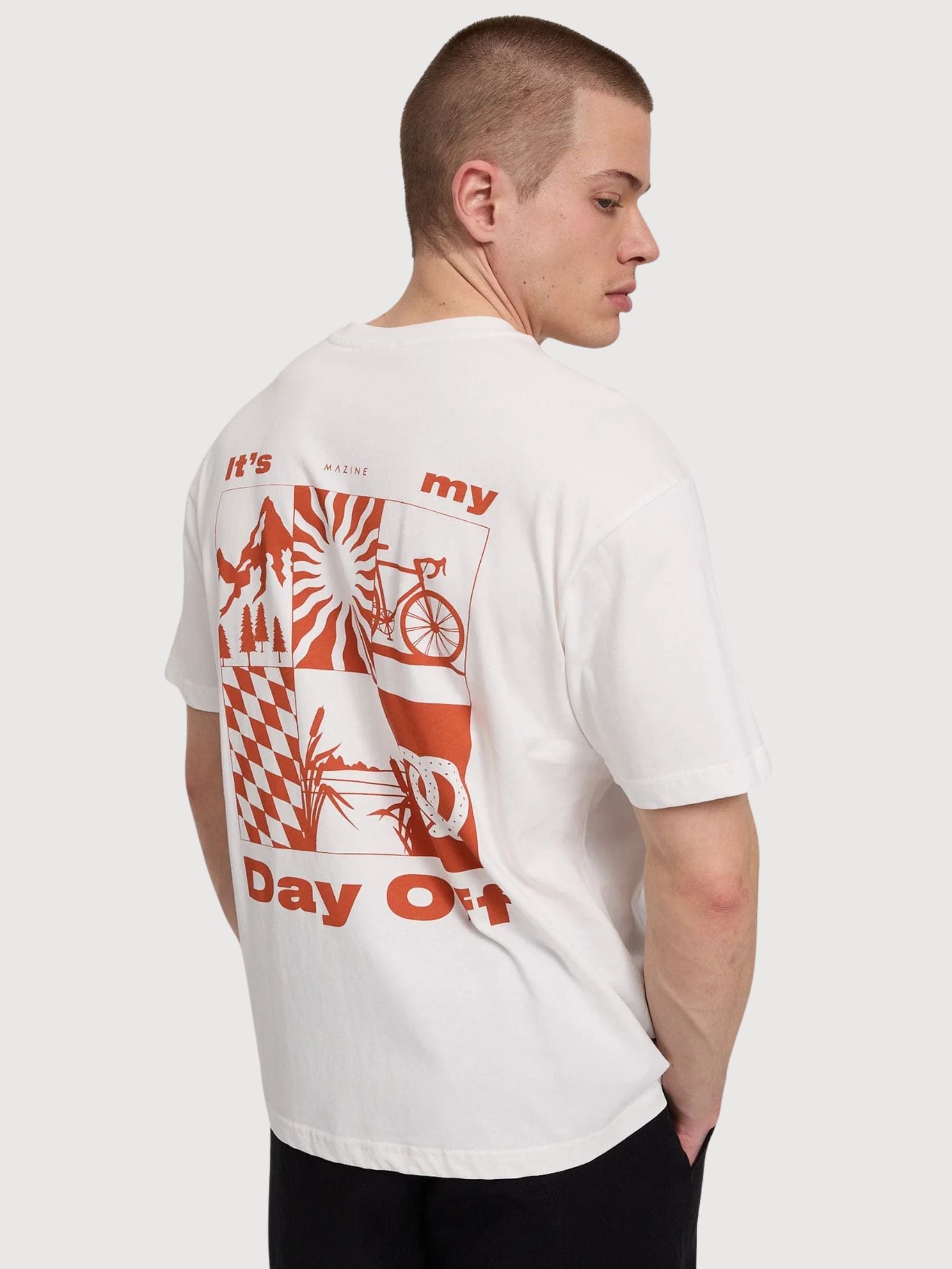 T-Shirt „Freier Tag“ mit Rückendruck in Offwhite/Orange | Mazine