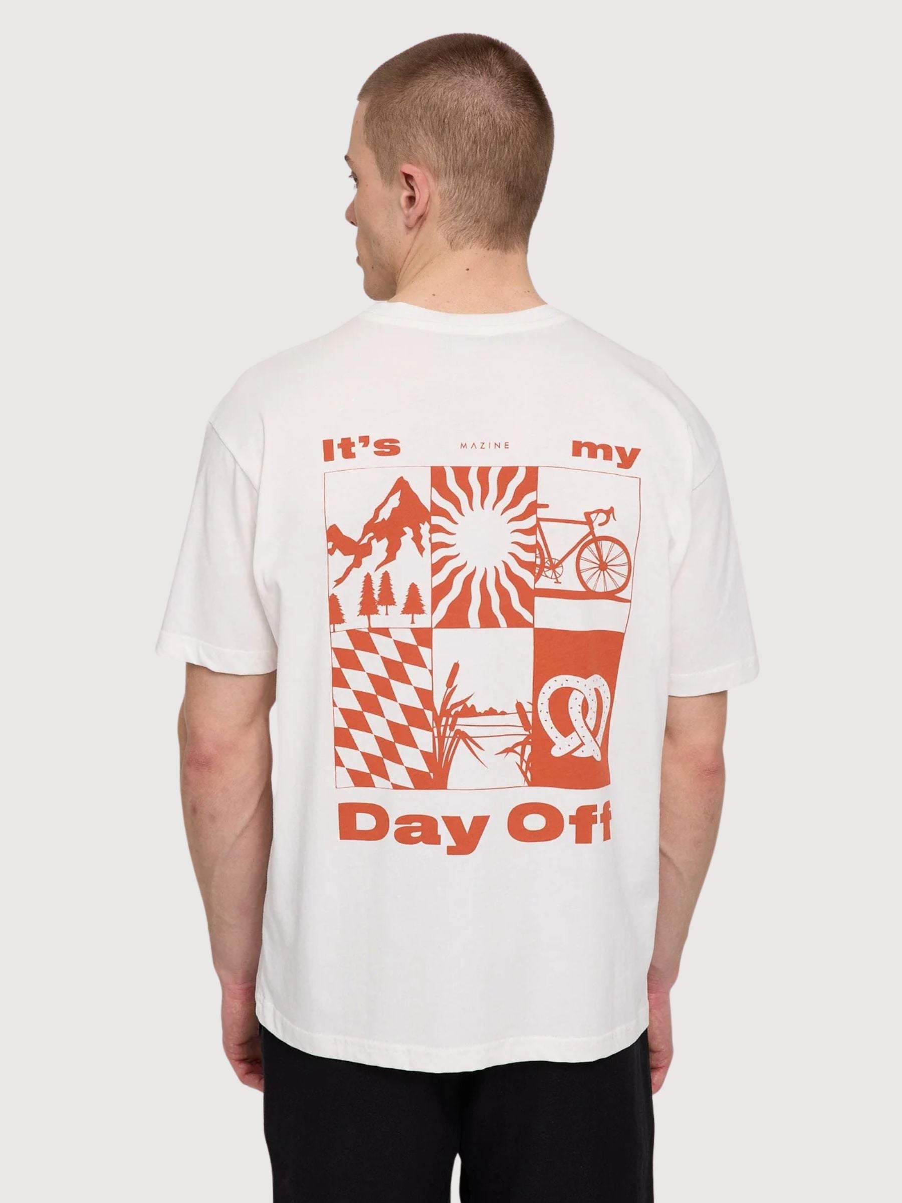 T-Shirt „Freier Tag“ mit Rückendruck in Offwhite/Orange | Mazine