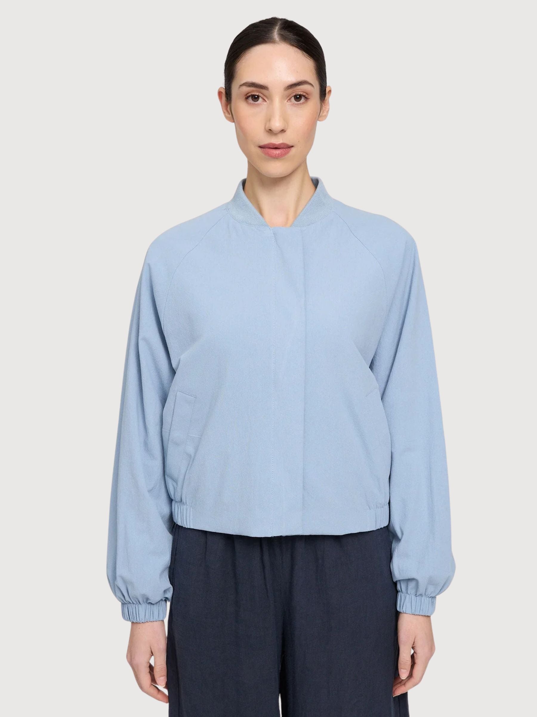 Giacca bomber corta in cotone da donna, azzurra | Mazine