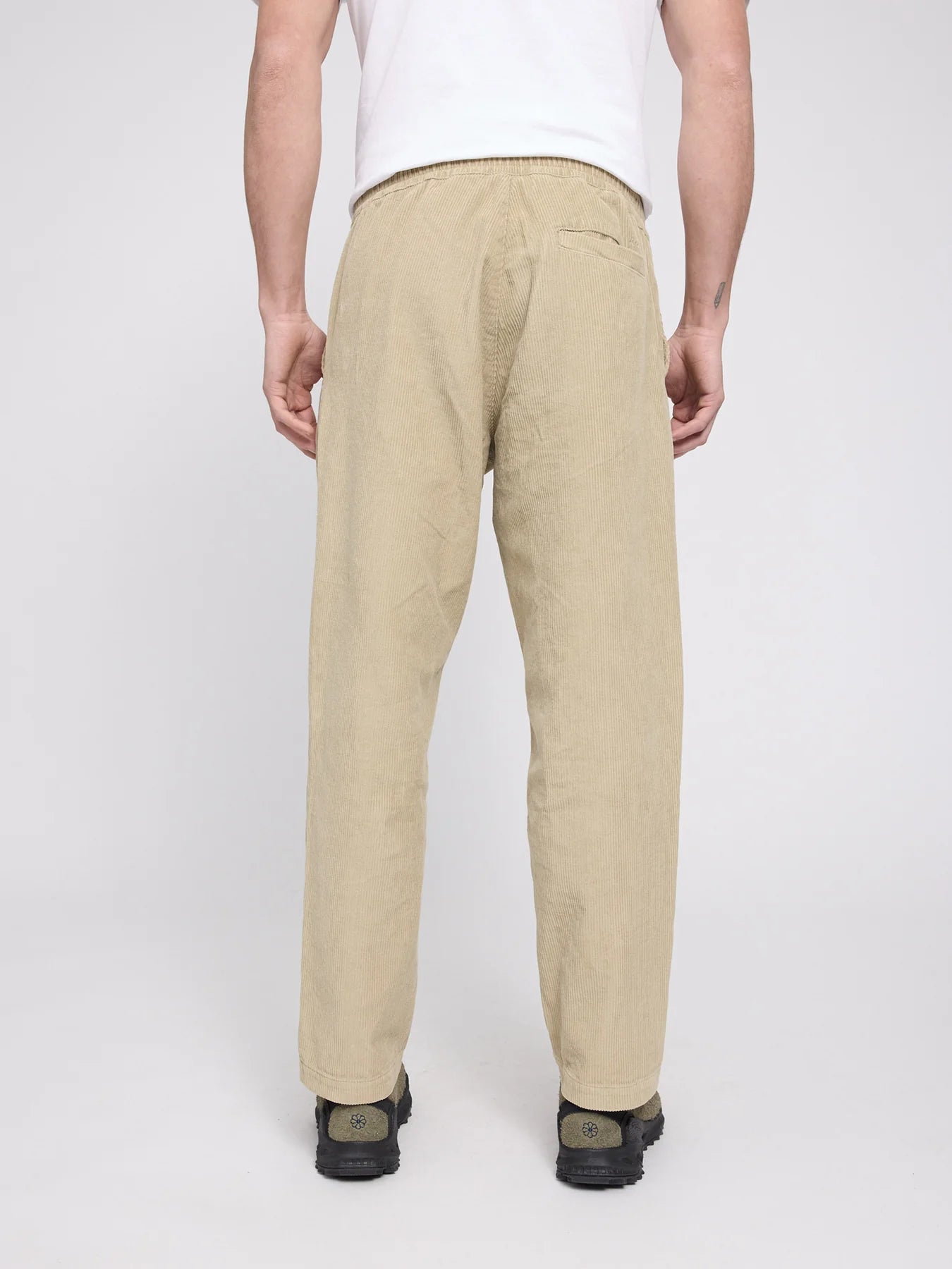 Trousers Corduroy Jogpants Light Khaki | MAZINE