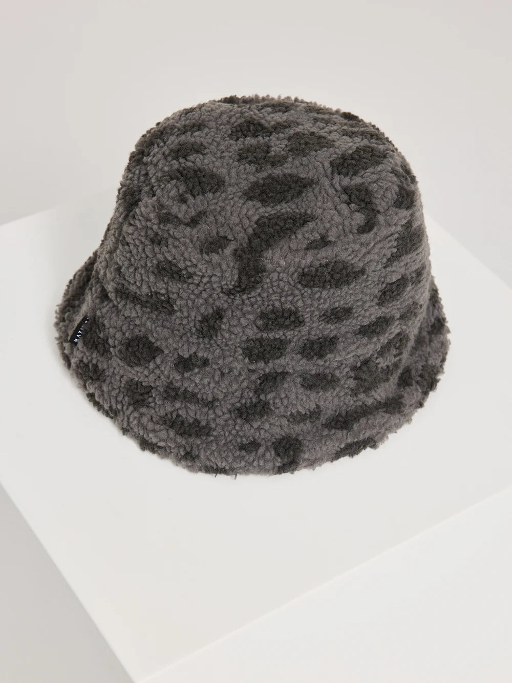 Anglerhut Sherpa Grau/Bedruckt | MAZINE
