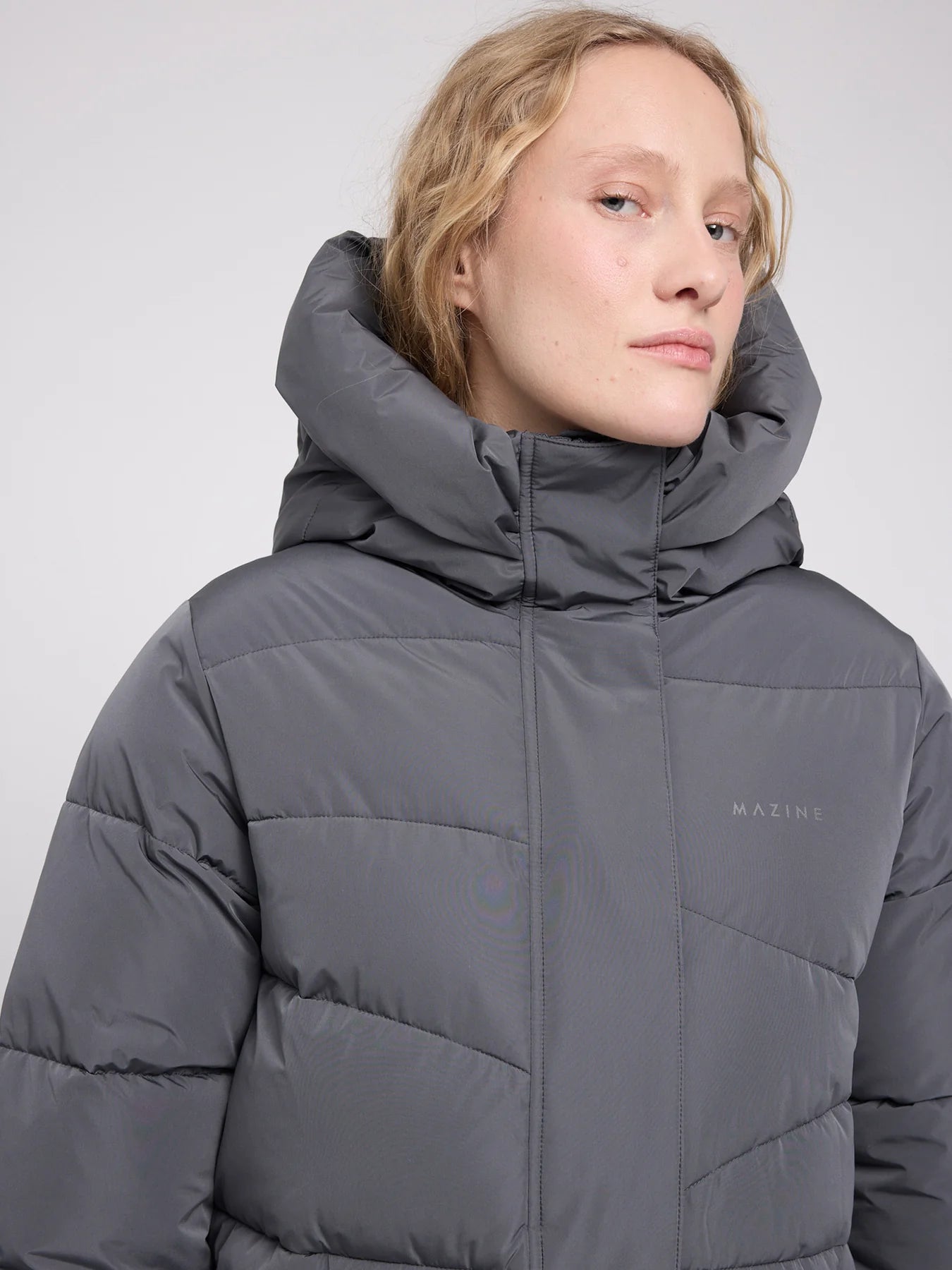 Coat Waves Quilt Puffer Dark Gray Woman | MAZINE