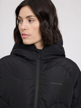 Jacket Waves Quilt Short Puffer Schwarz | MAZINE