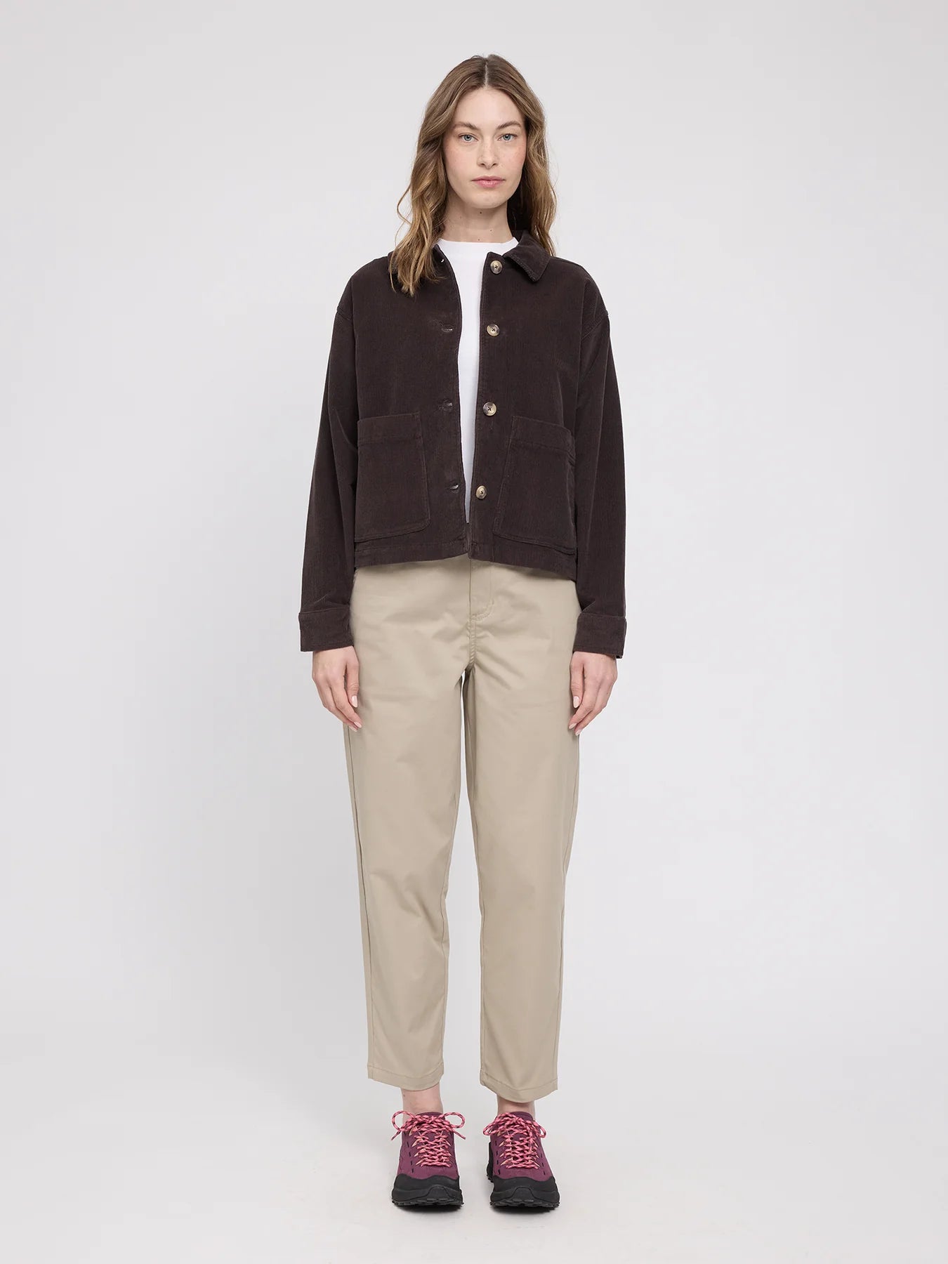 Giacca-camicia in velluto a coste color cioccolato fondente Donna | MAZINE