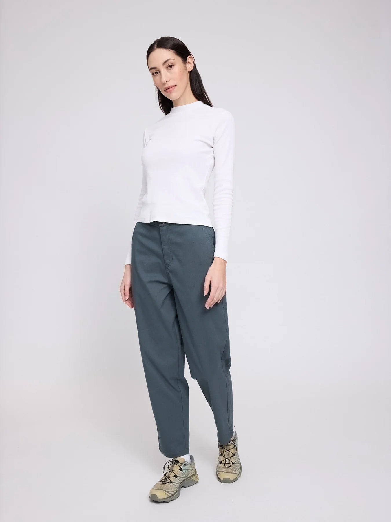 Chino Trousers Women's in Cotton | MAZINE