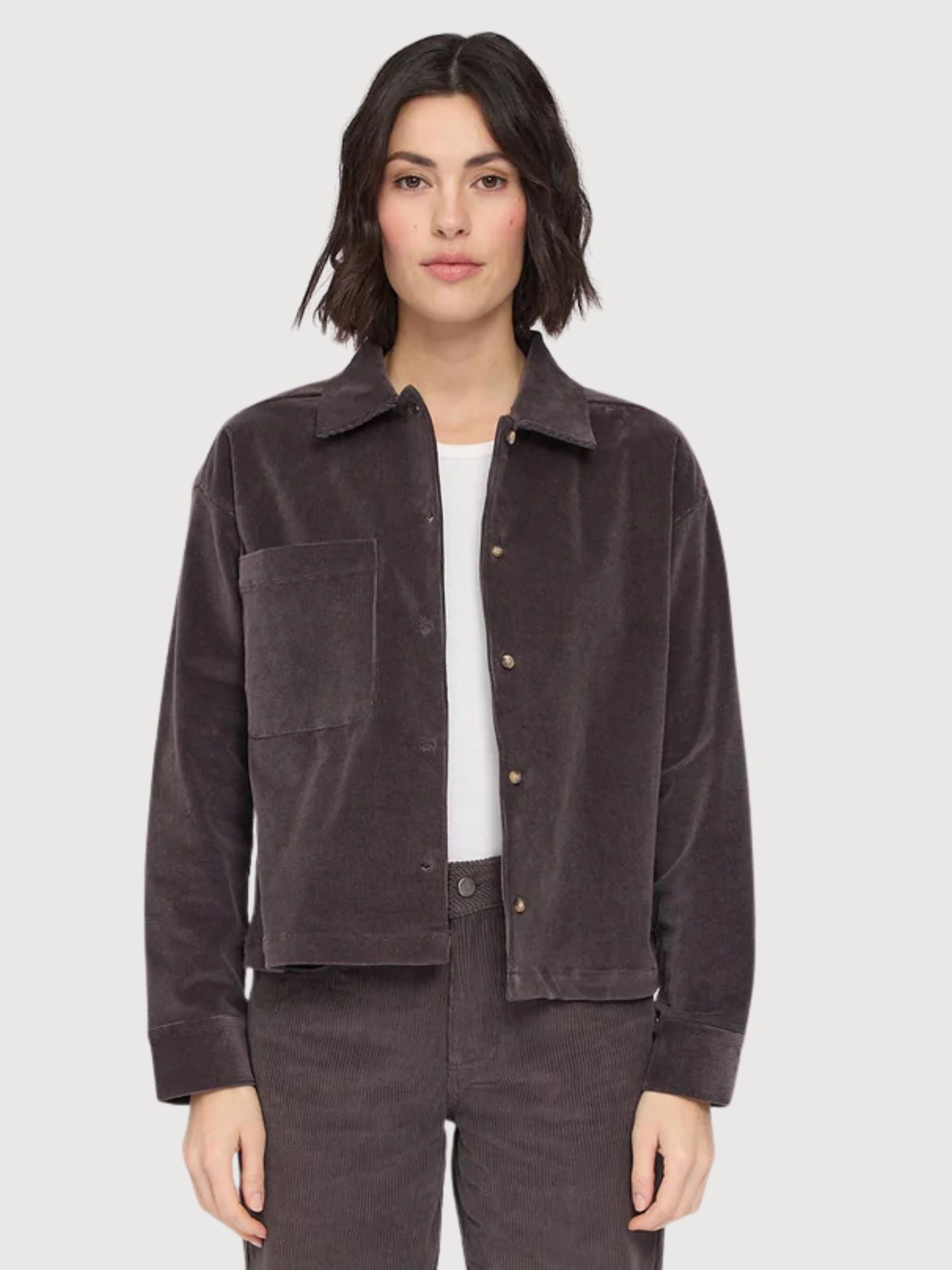 Cordhemd mit Tasche und Flasche | Mazine