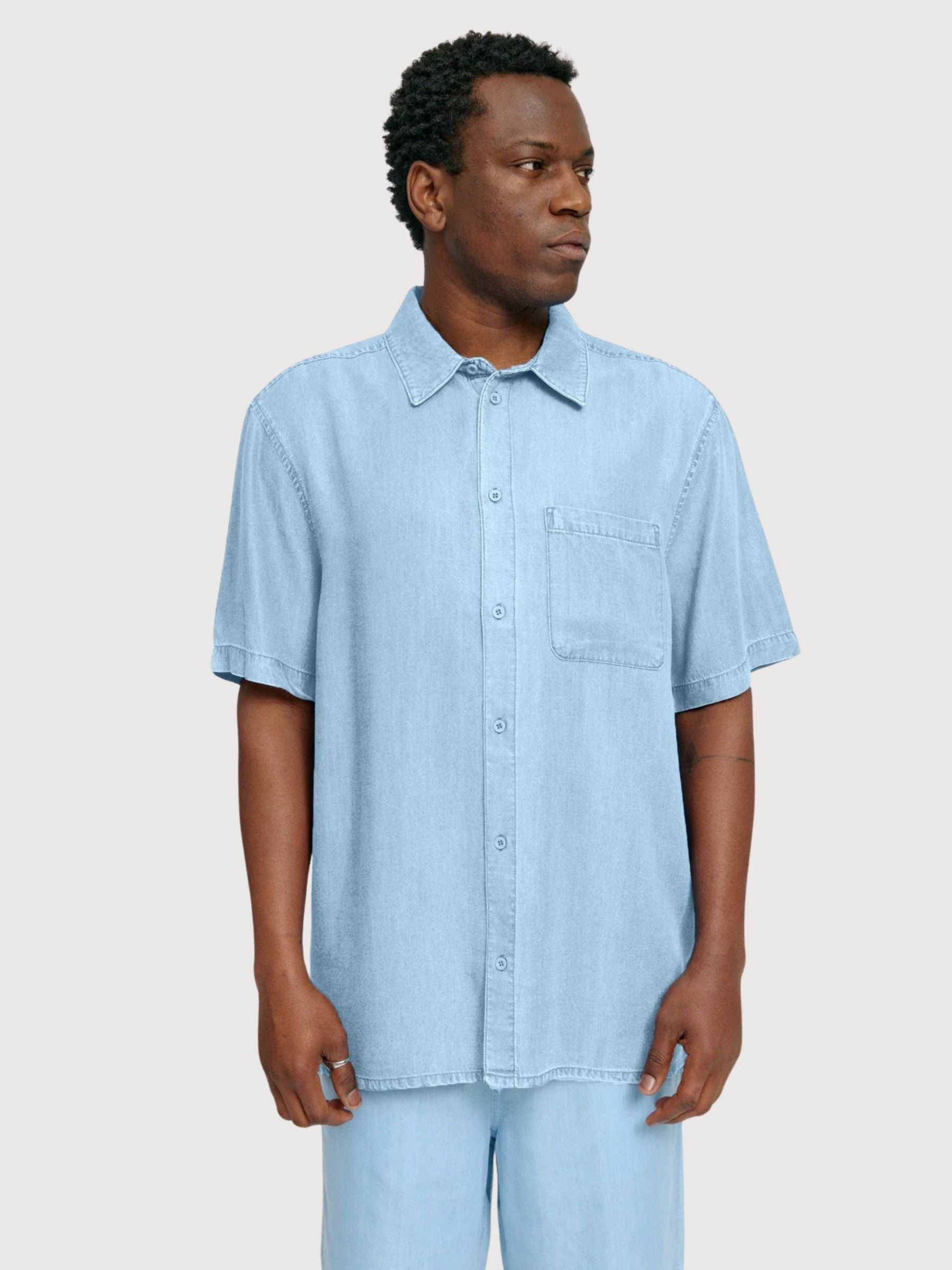 Camicia a maniche corte in denim da uomo, azzurro chiaro | Mazine