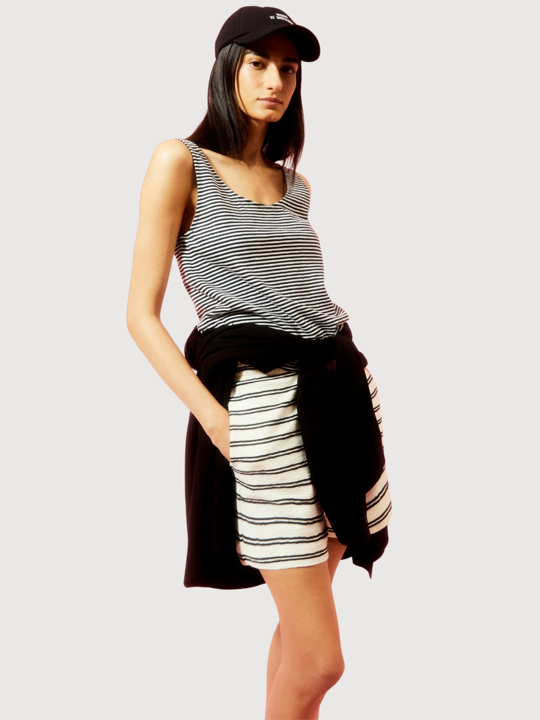 Top Minaami Lita Black Otamilk | Armedangels