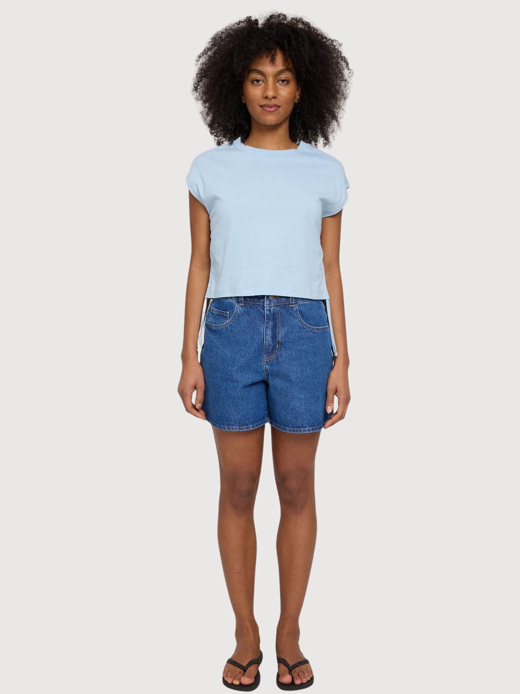 Damen-T-Shirt mit Bindedetail aus Baumwolle, Nebelblau | Mazine