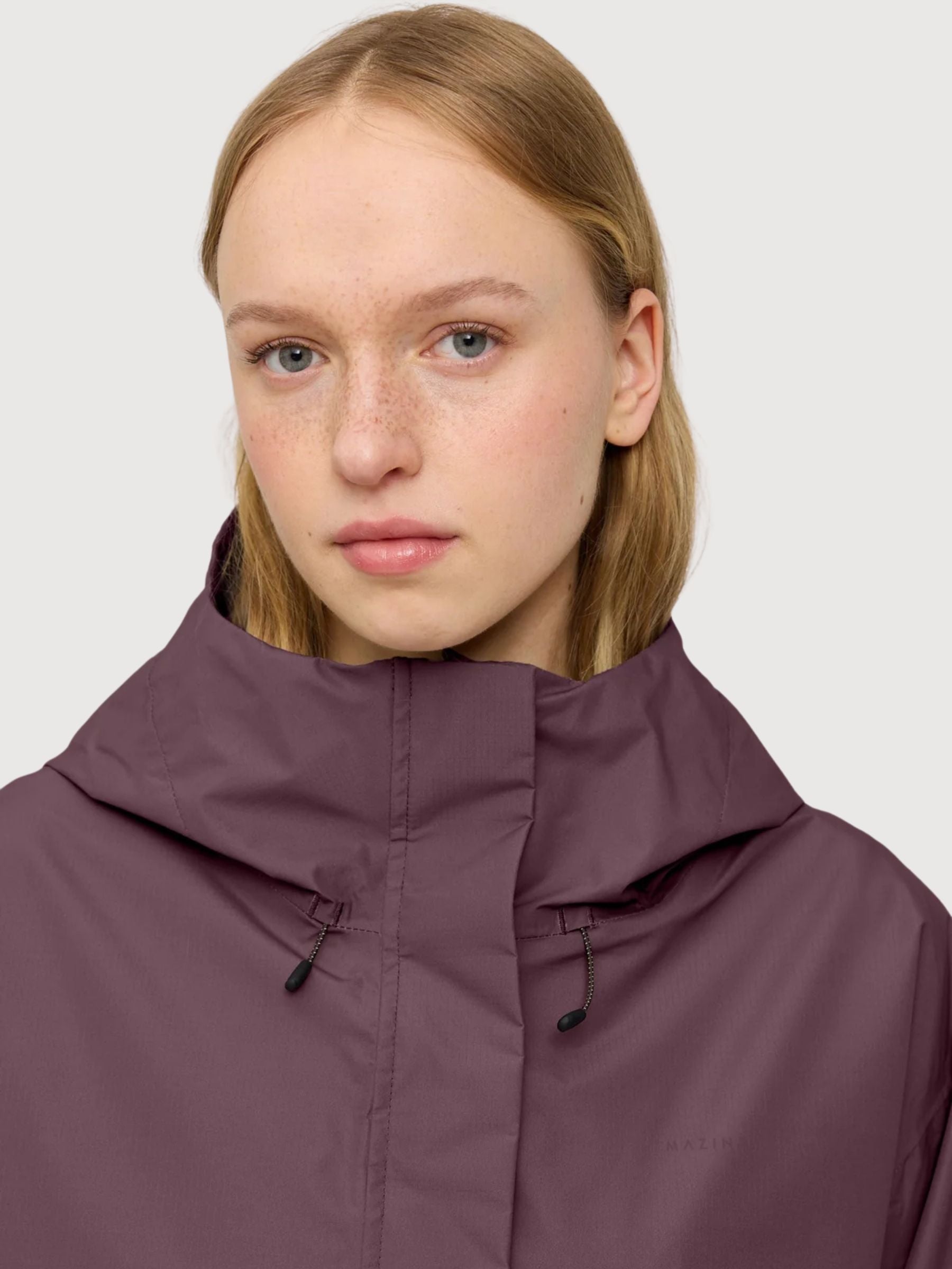 Kurze Ripstop-Jacke für Damen, Beerenbraun | Mazine