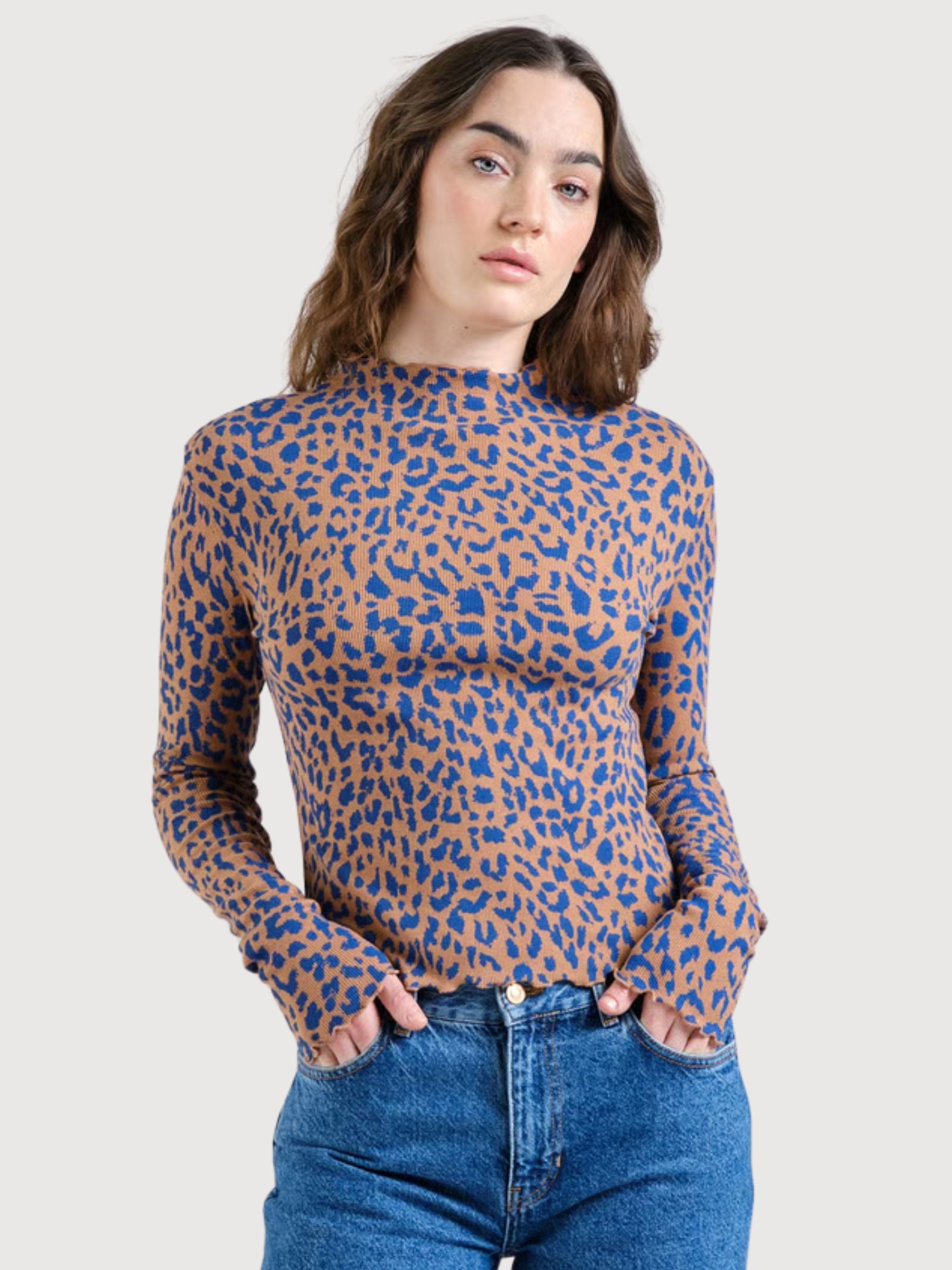 T-shirt a maniche lunghe Ryd Leopard Marrone Chiaro | Dedicated