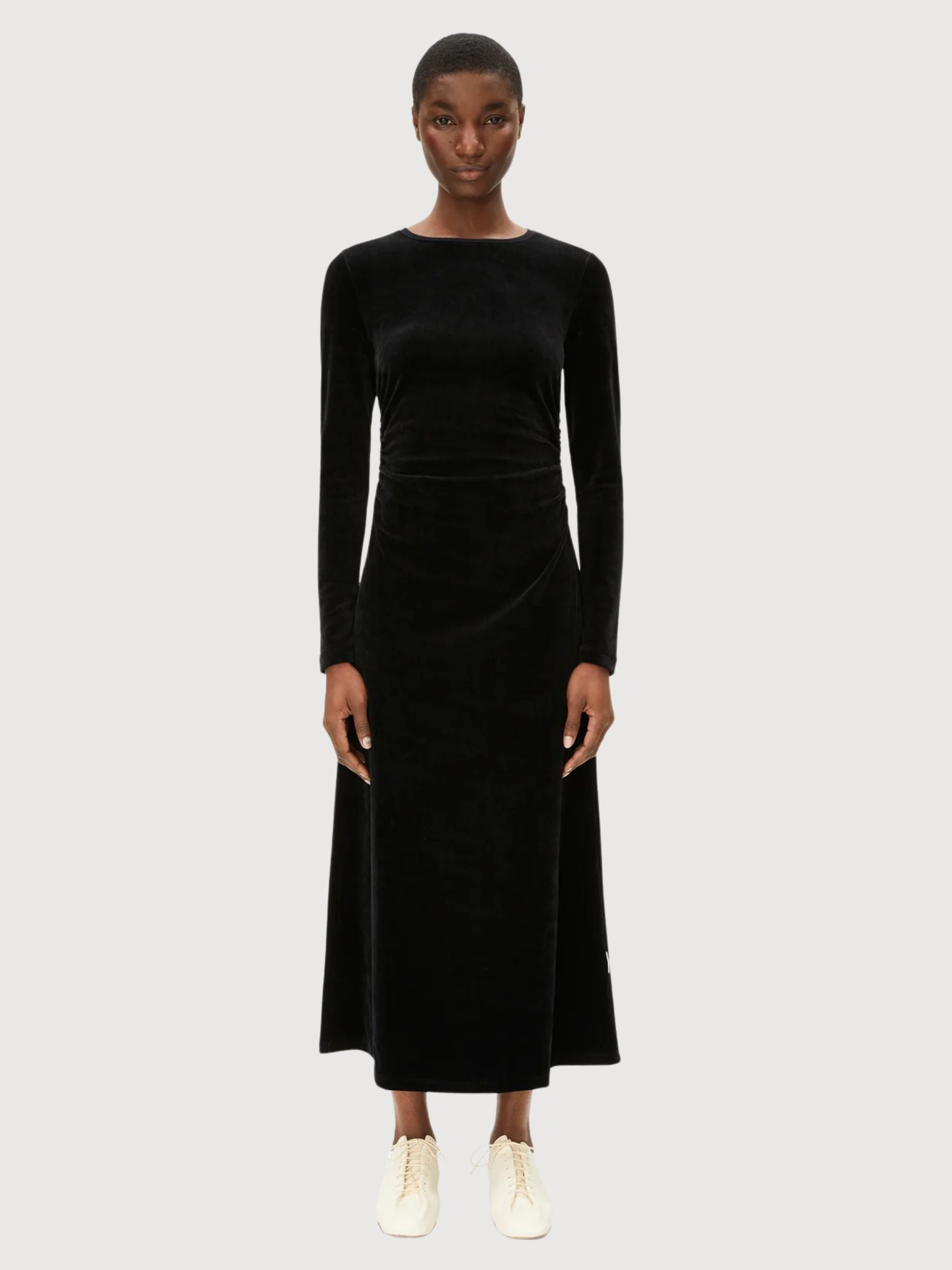 Abito Addaja Velvet Nero | Armedangels