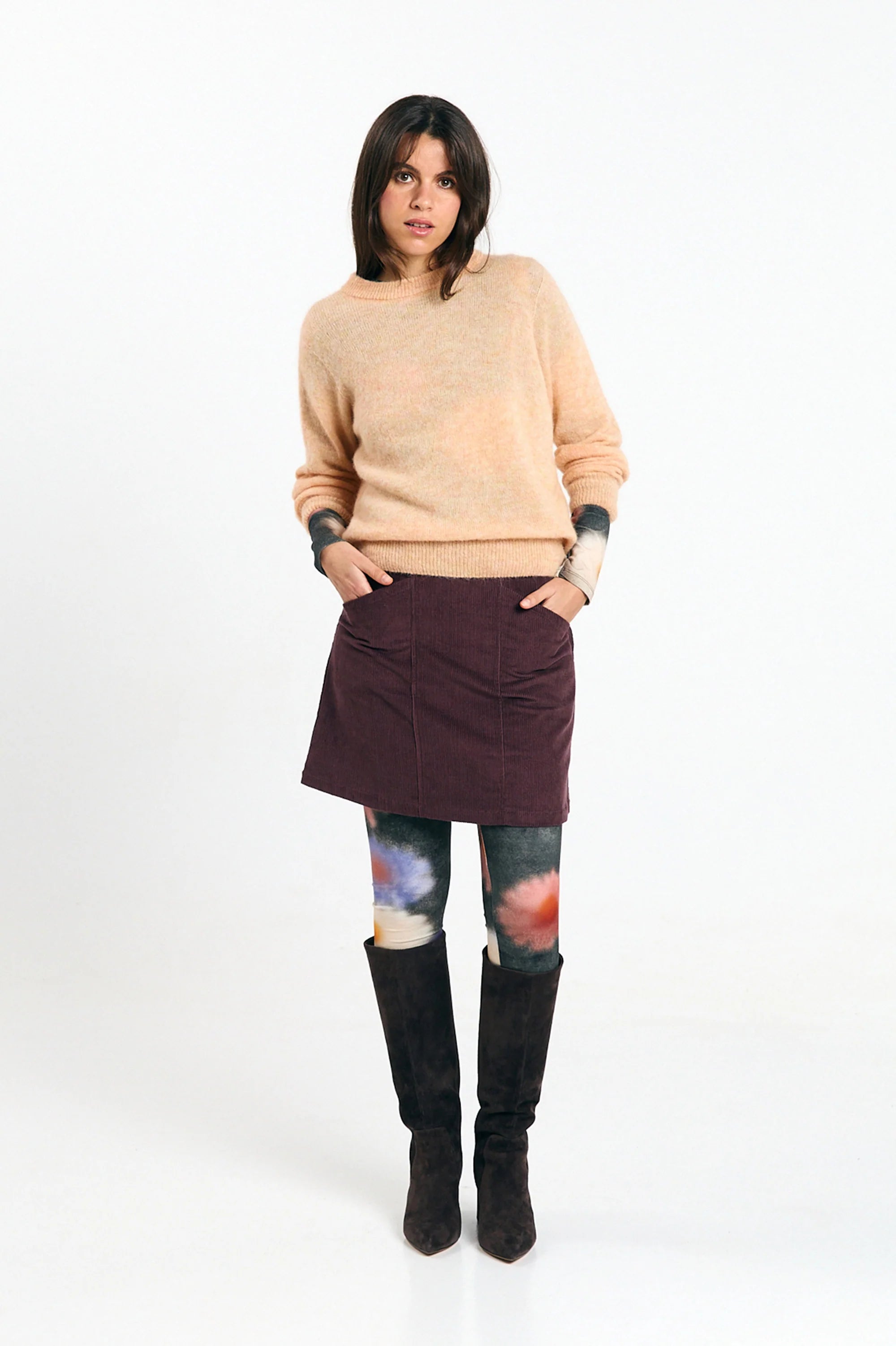 Babol Jumper Peach sweater by SUITE13LAB, featuring a cozy knit design in soft peach color, displayed on a plain background.