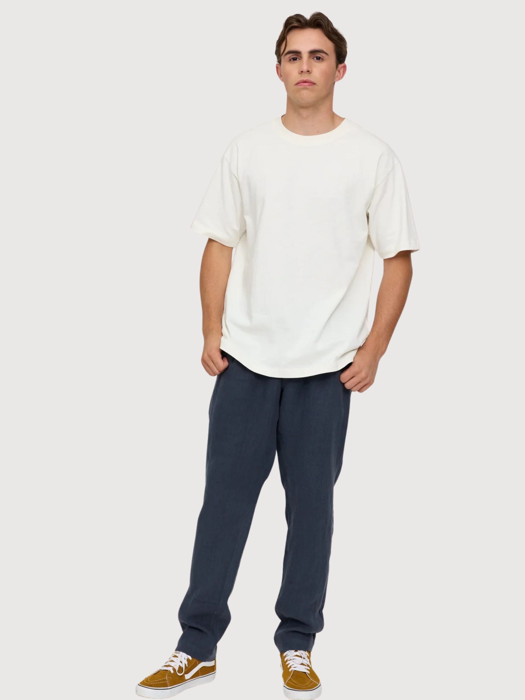 Trouser Regular Linen Man Ink Blue | Mazine