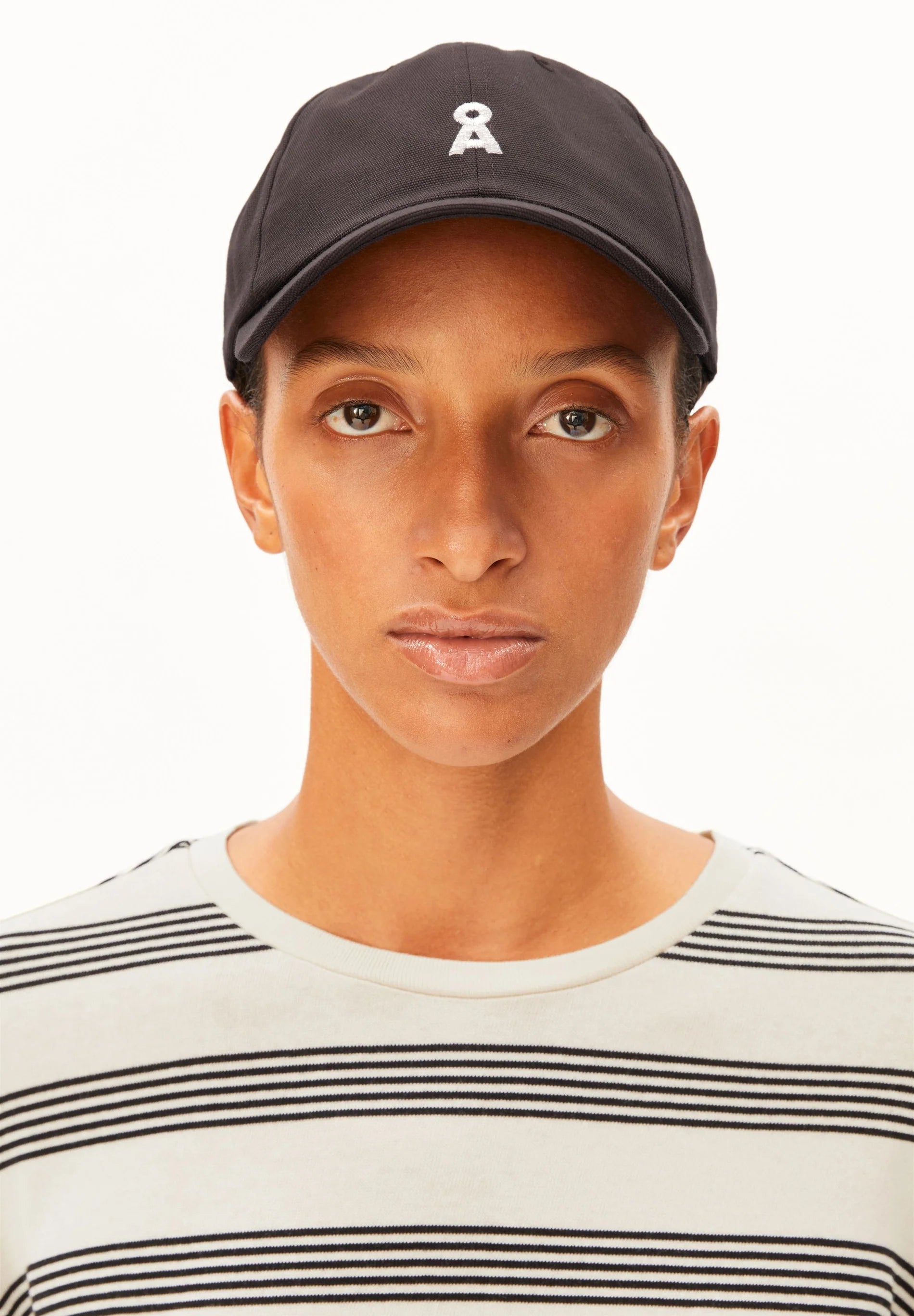Women’s Yenaas Bold Cap Claystone | ARMEDANGELS